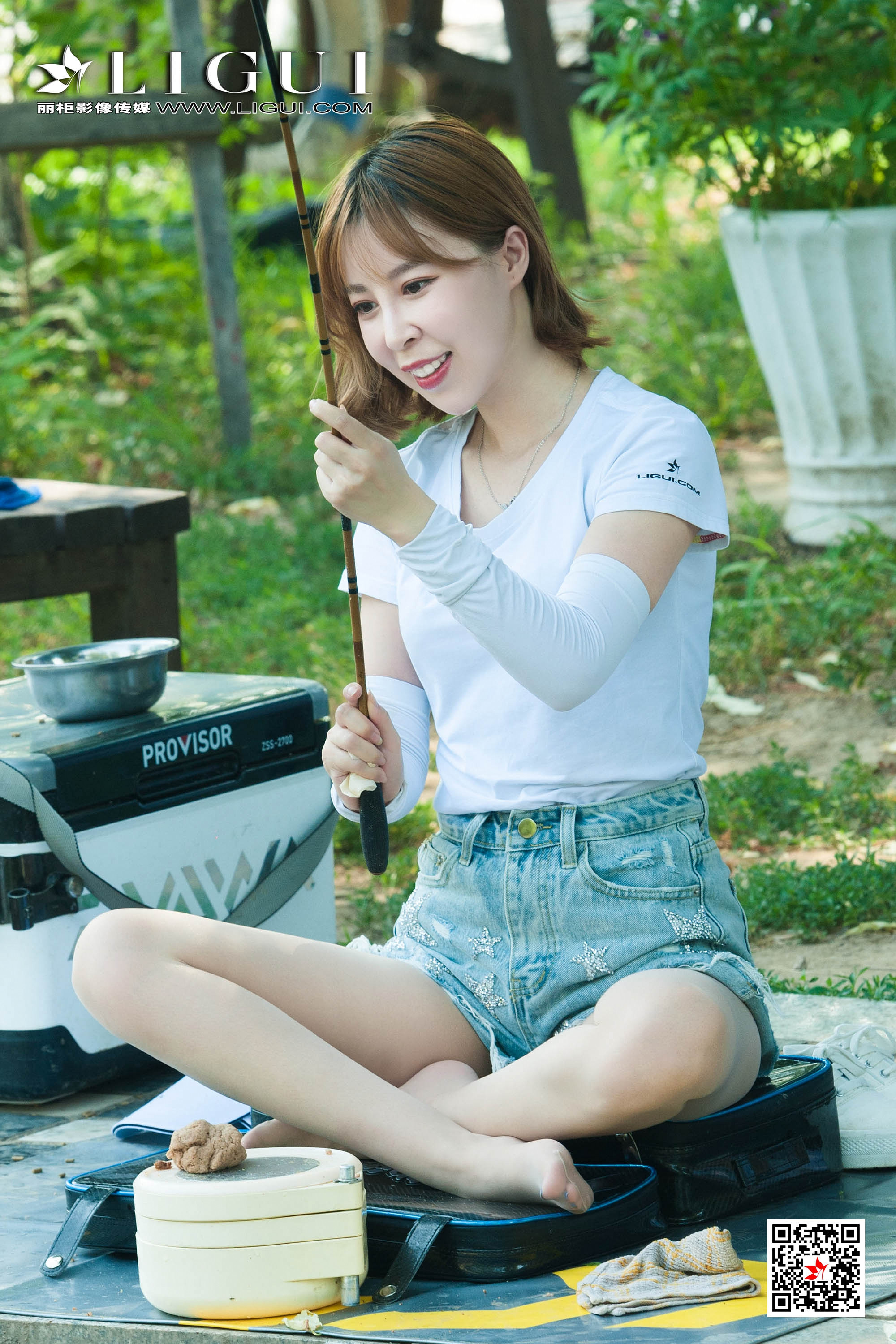 Foot Fetish Twin Flowers 62