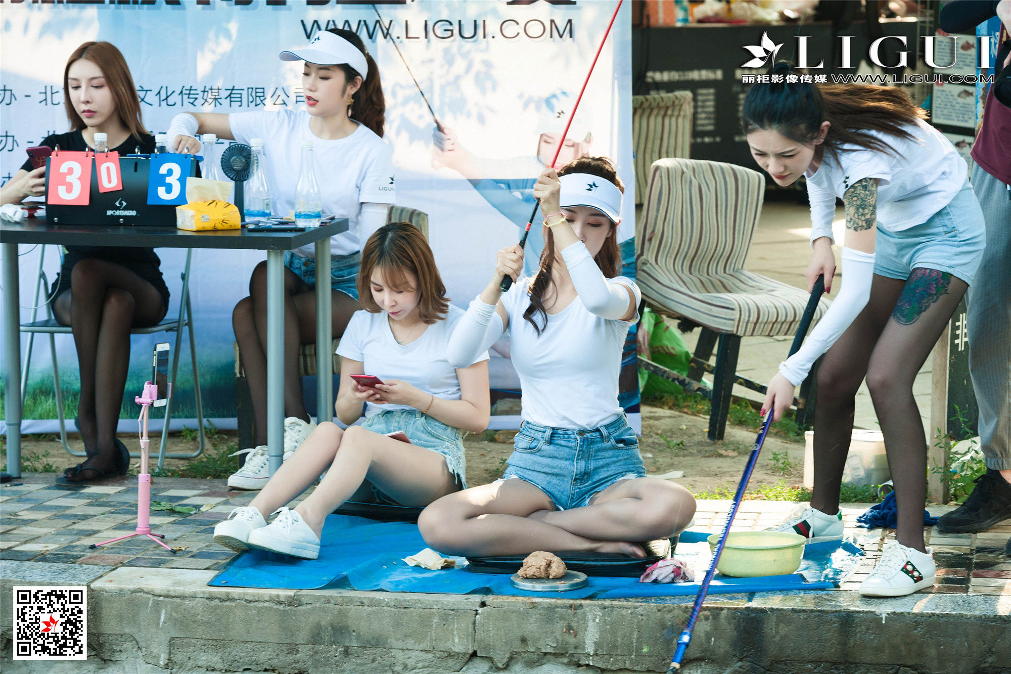 Foot Fetish Twin Flowers 62