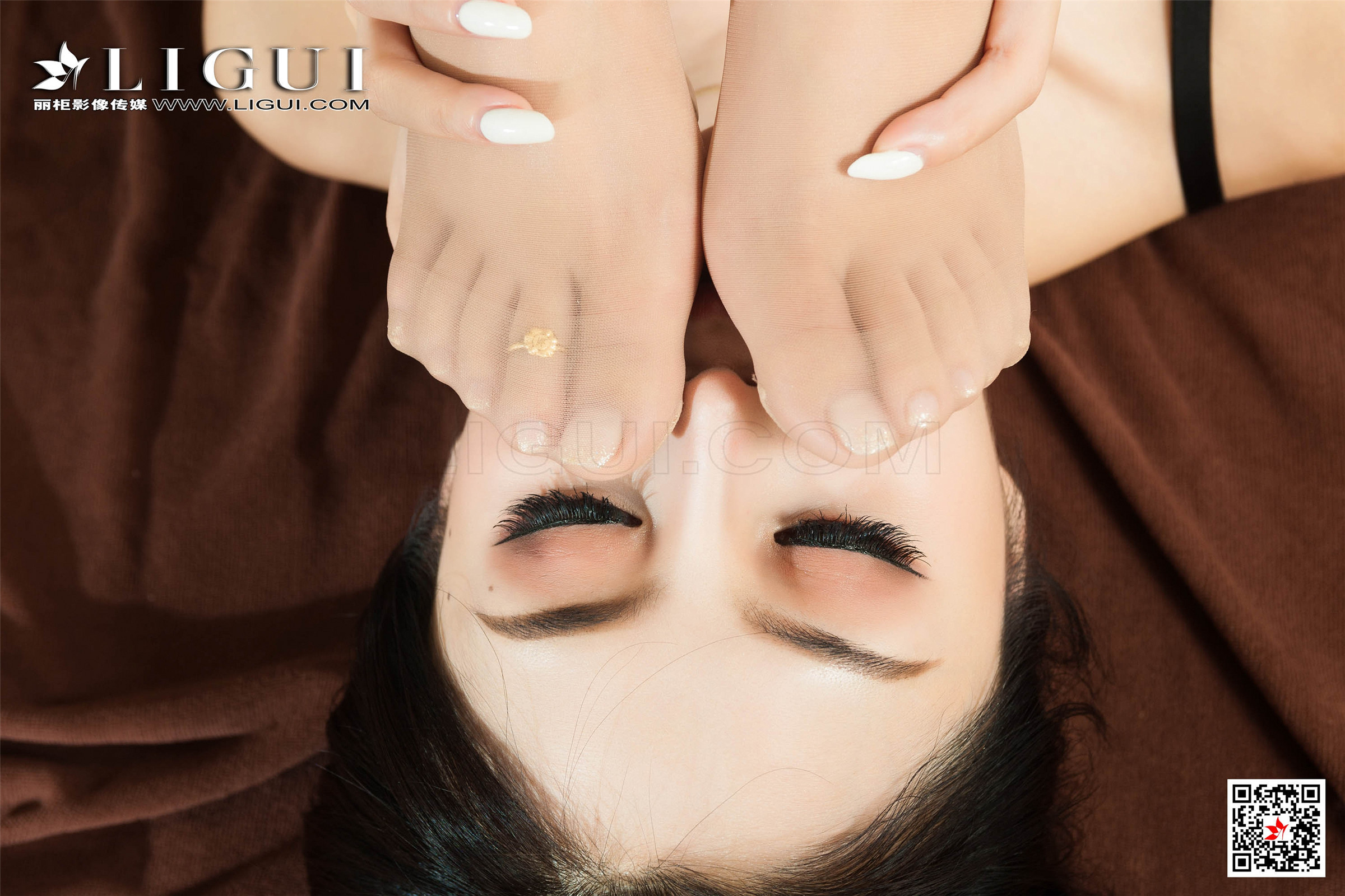 Foot Fetish Twin Flowers 63