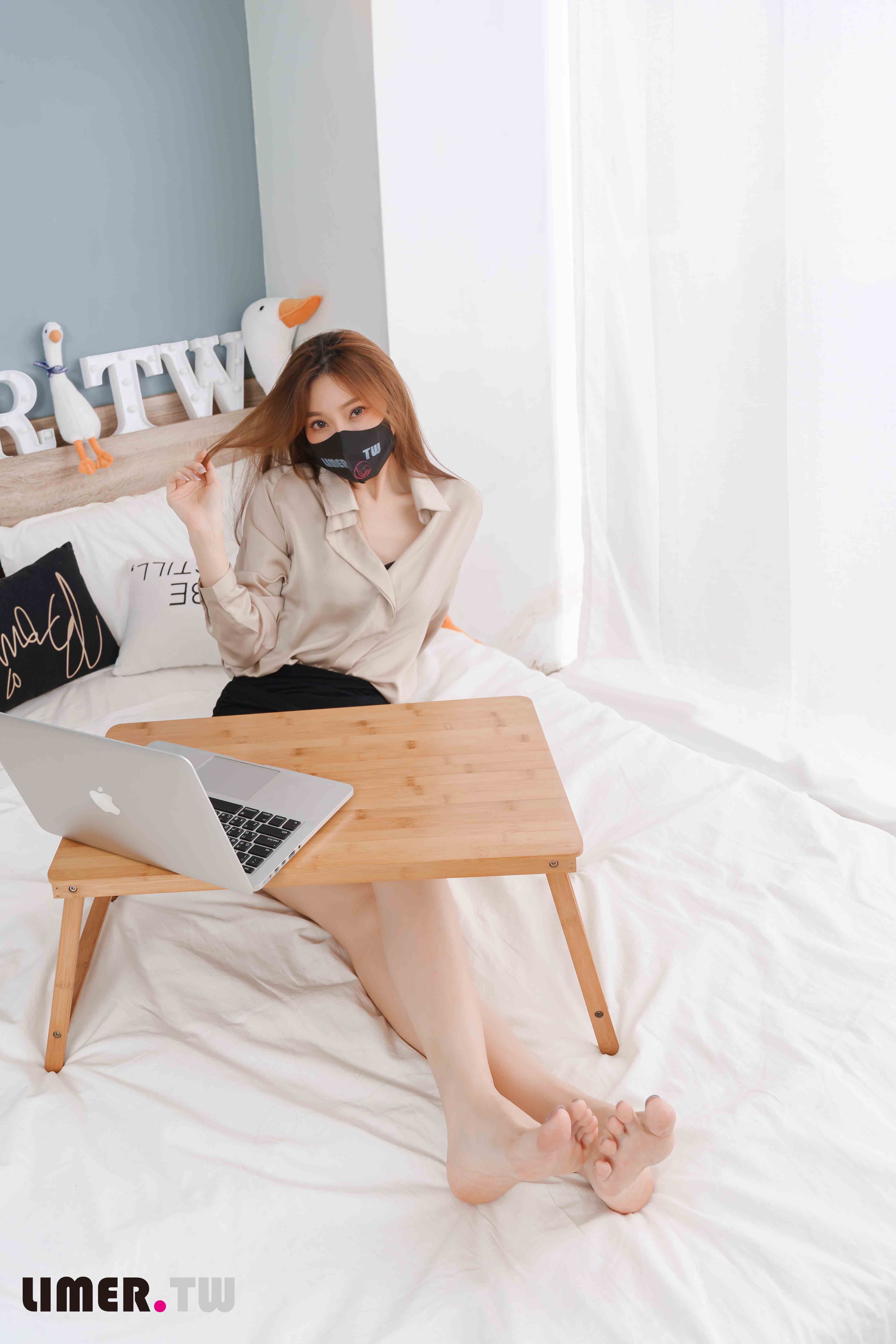 China Beauty Legs and feet 626