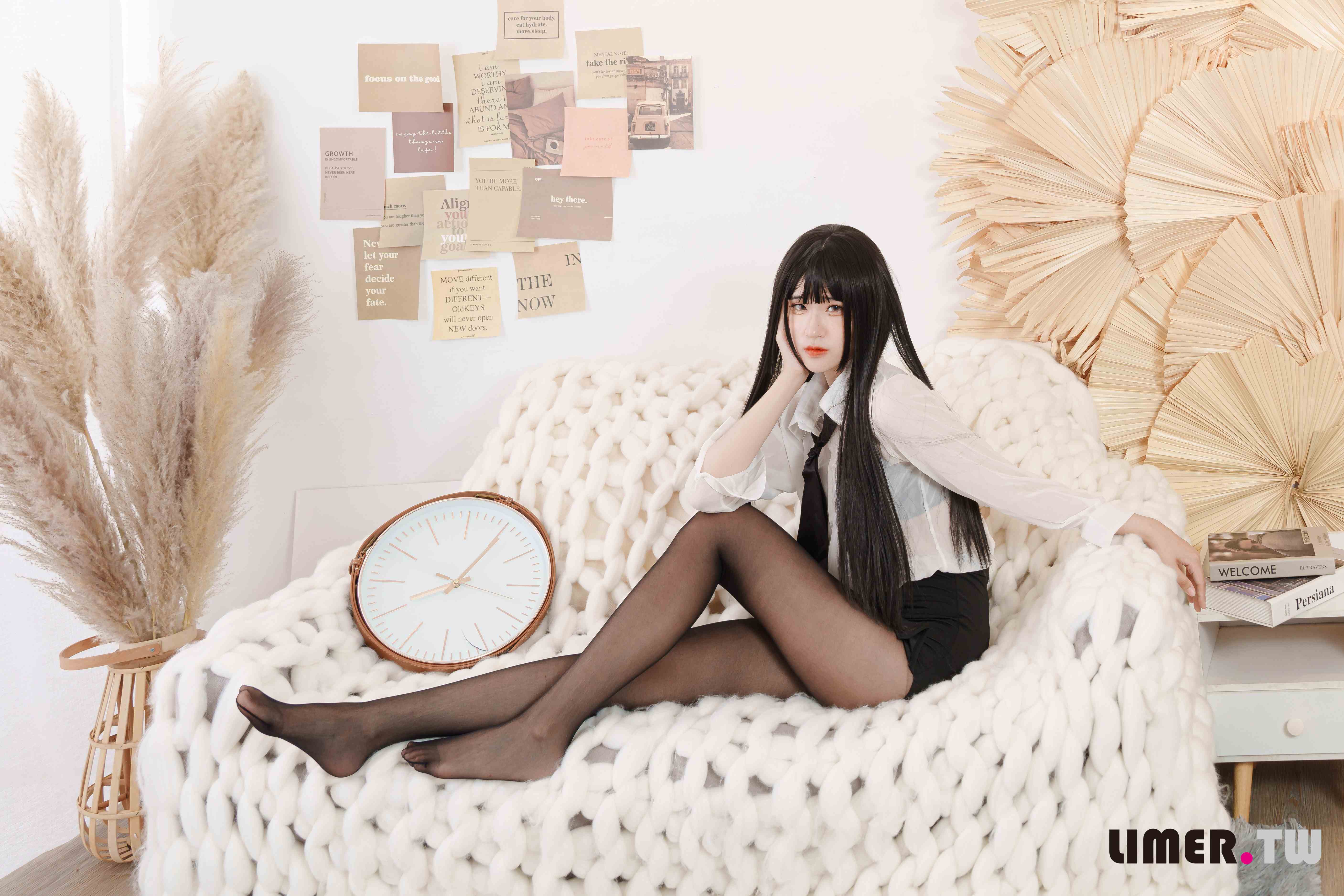 China Beauty Legs and feet 628