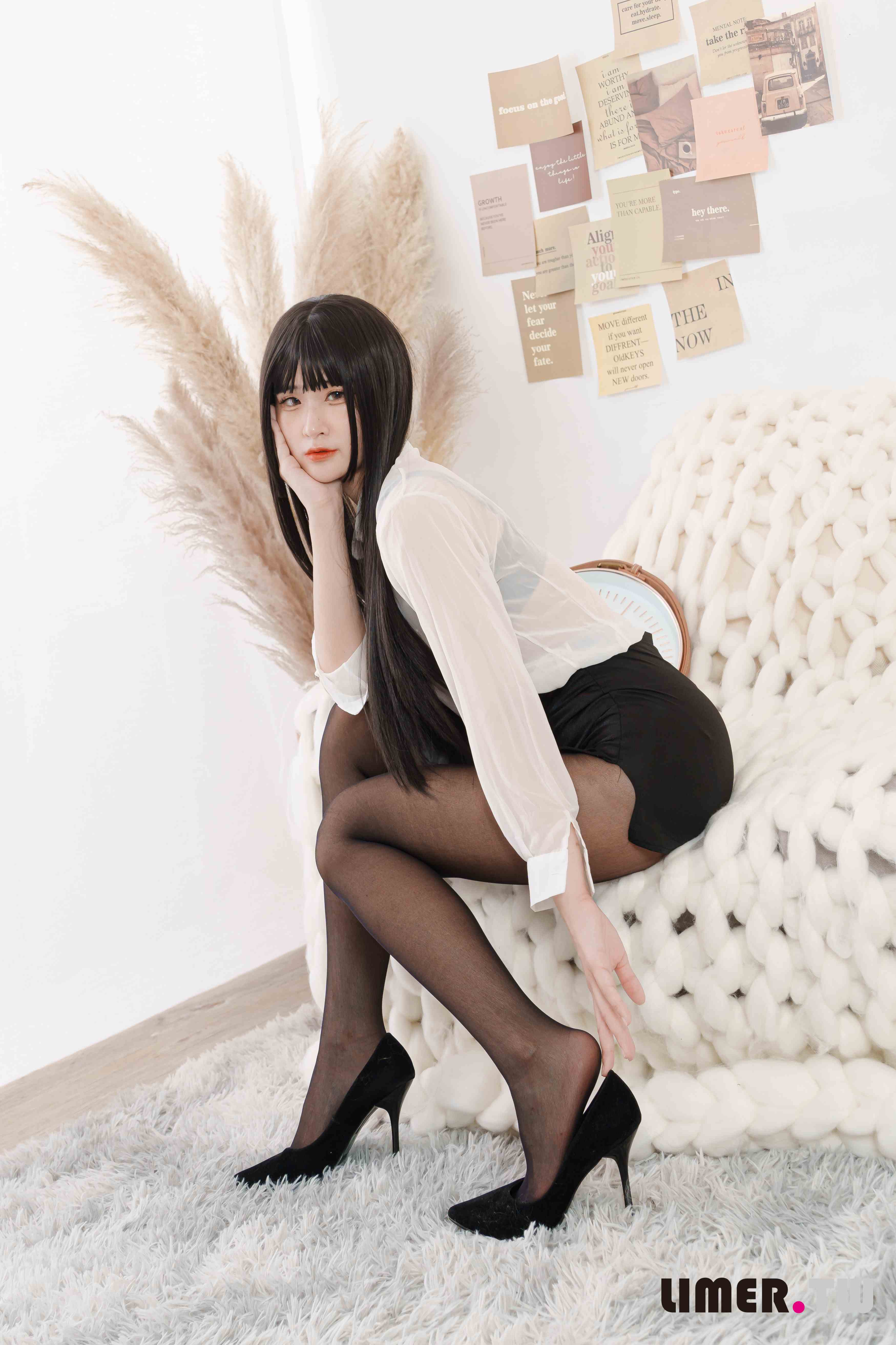 China Beauty Legs and feet 628