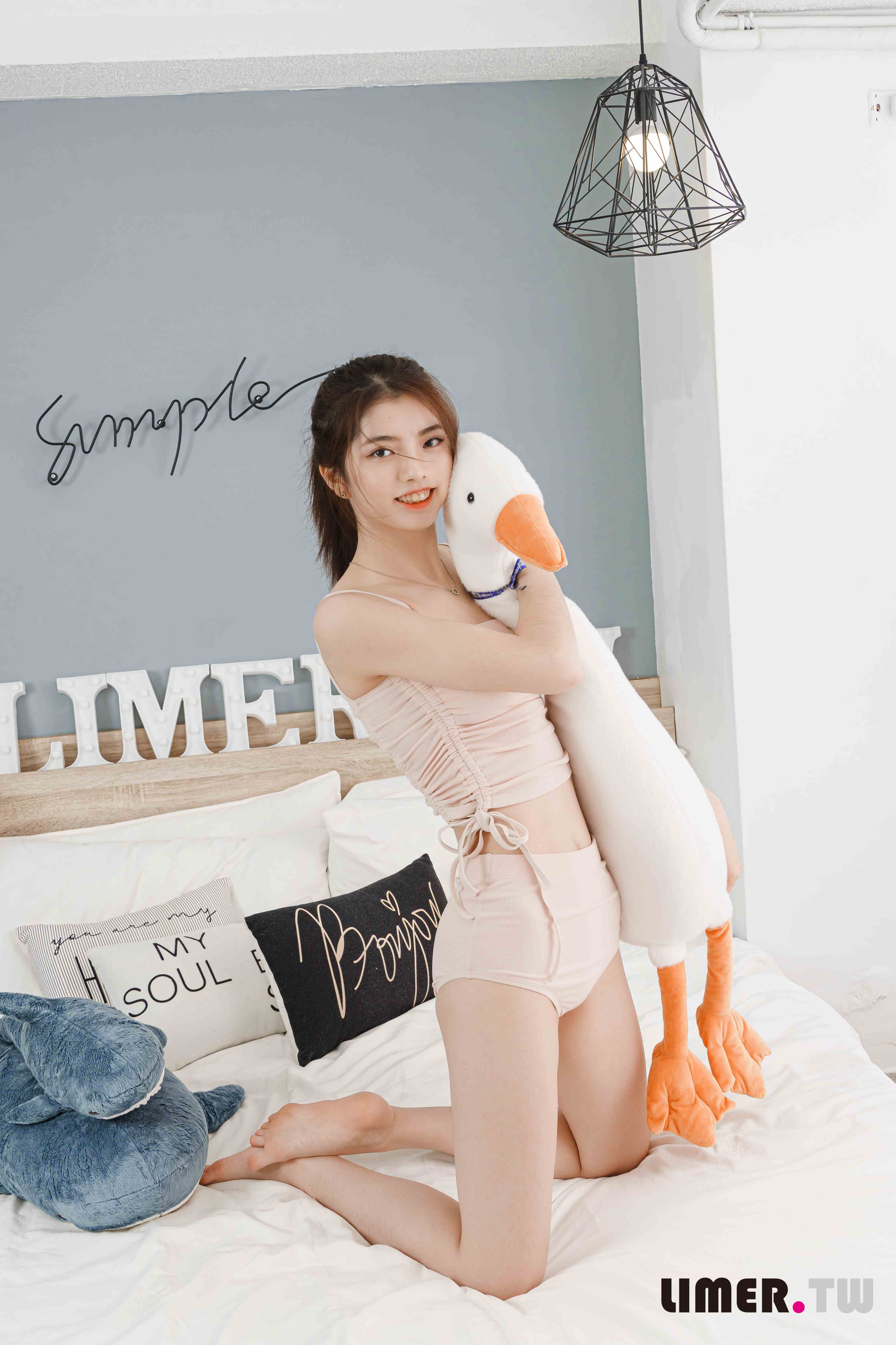 China Beauty Legs and feet 630