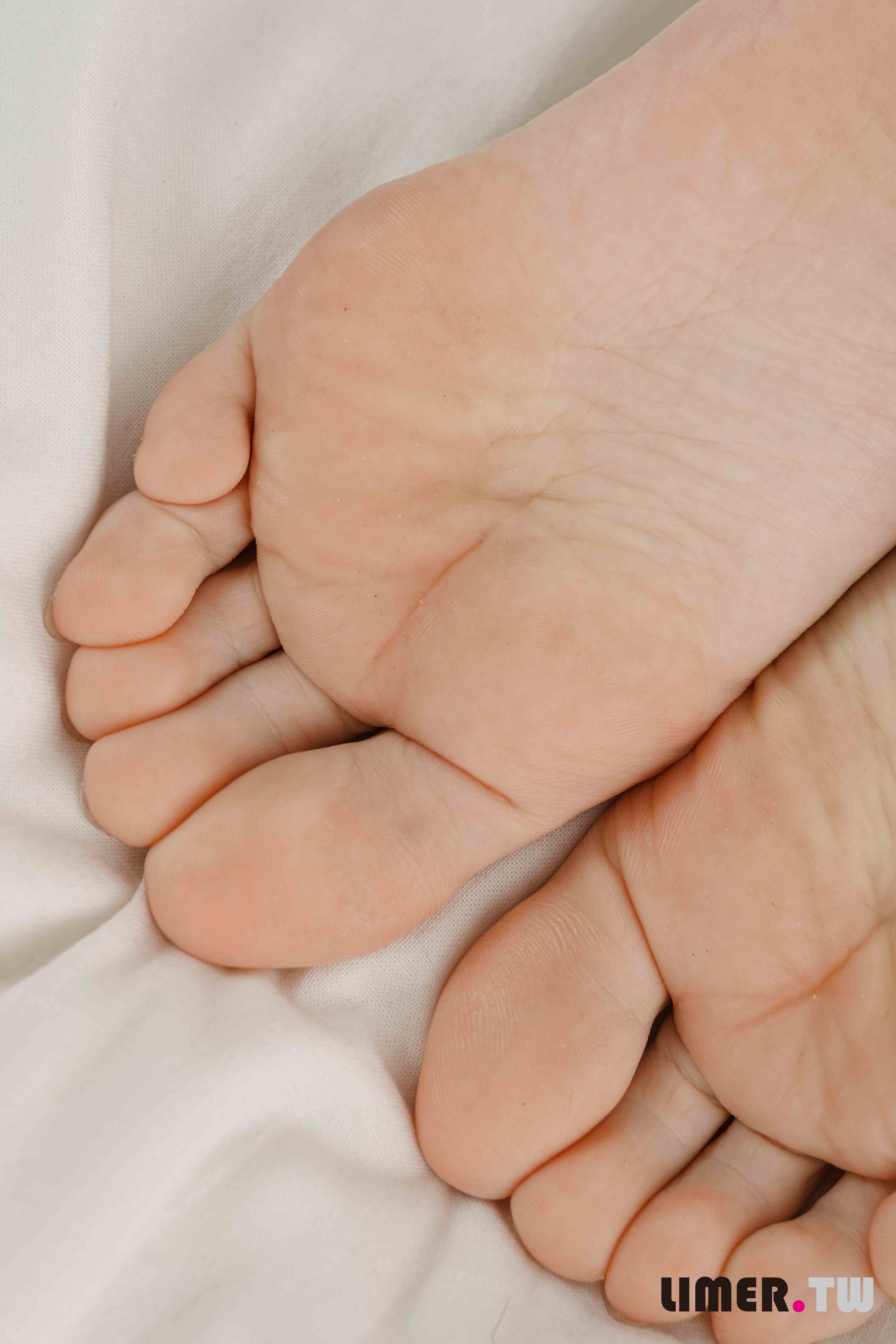 China Beauty Legs and feet 630