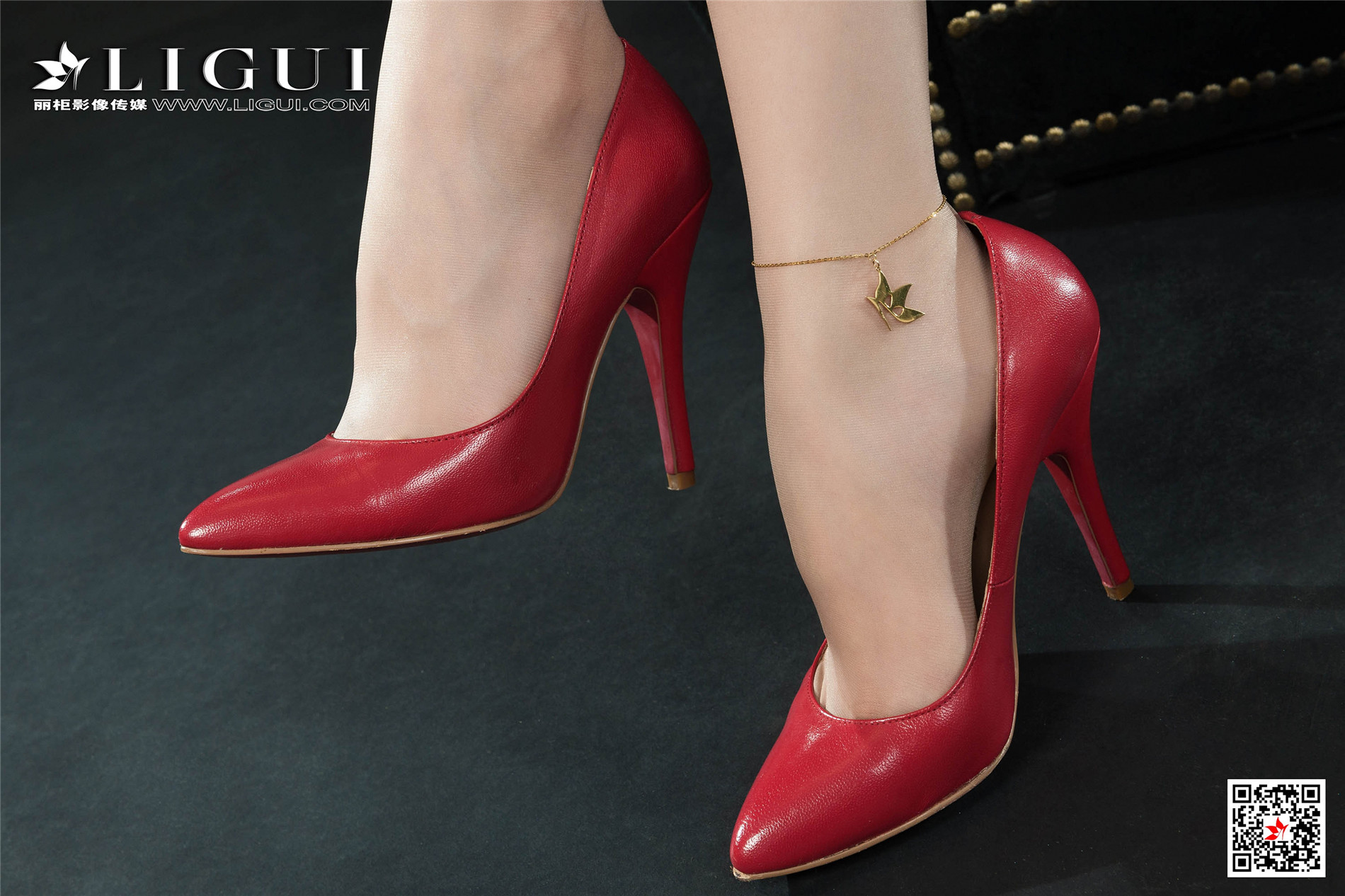 Foot Fetish Twin Flowers 66