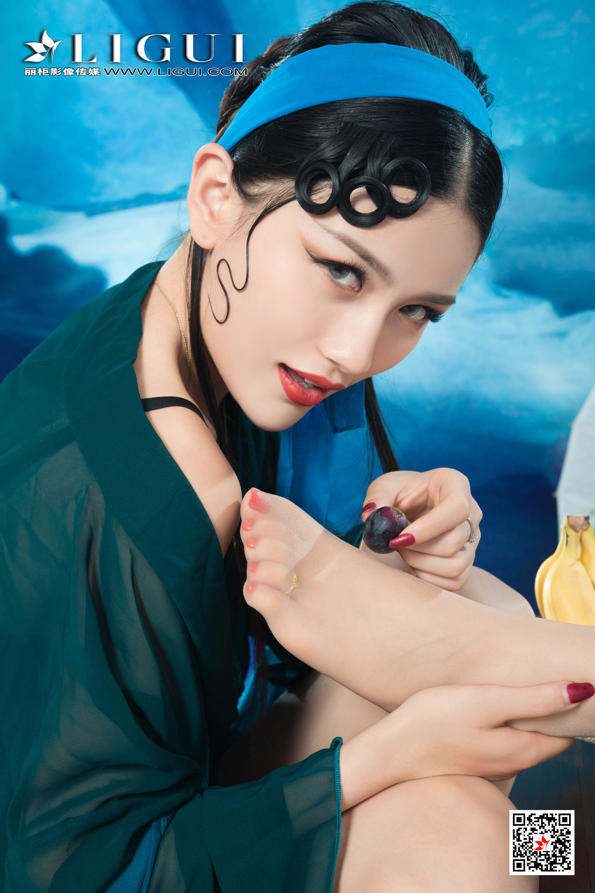 Foot Fetish Twin Flowers 67