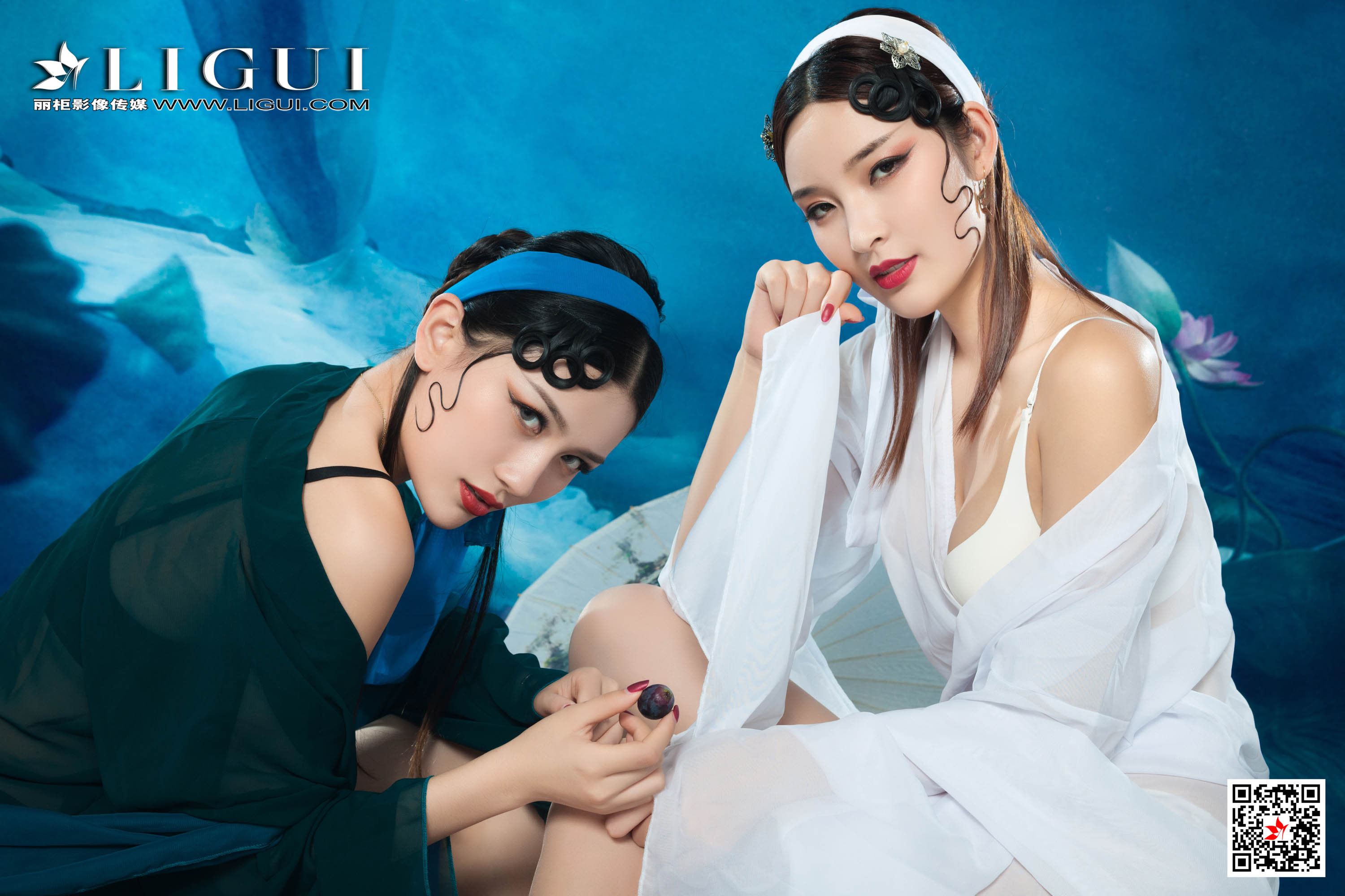 Foot Fetish Twin Flowers 67