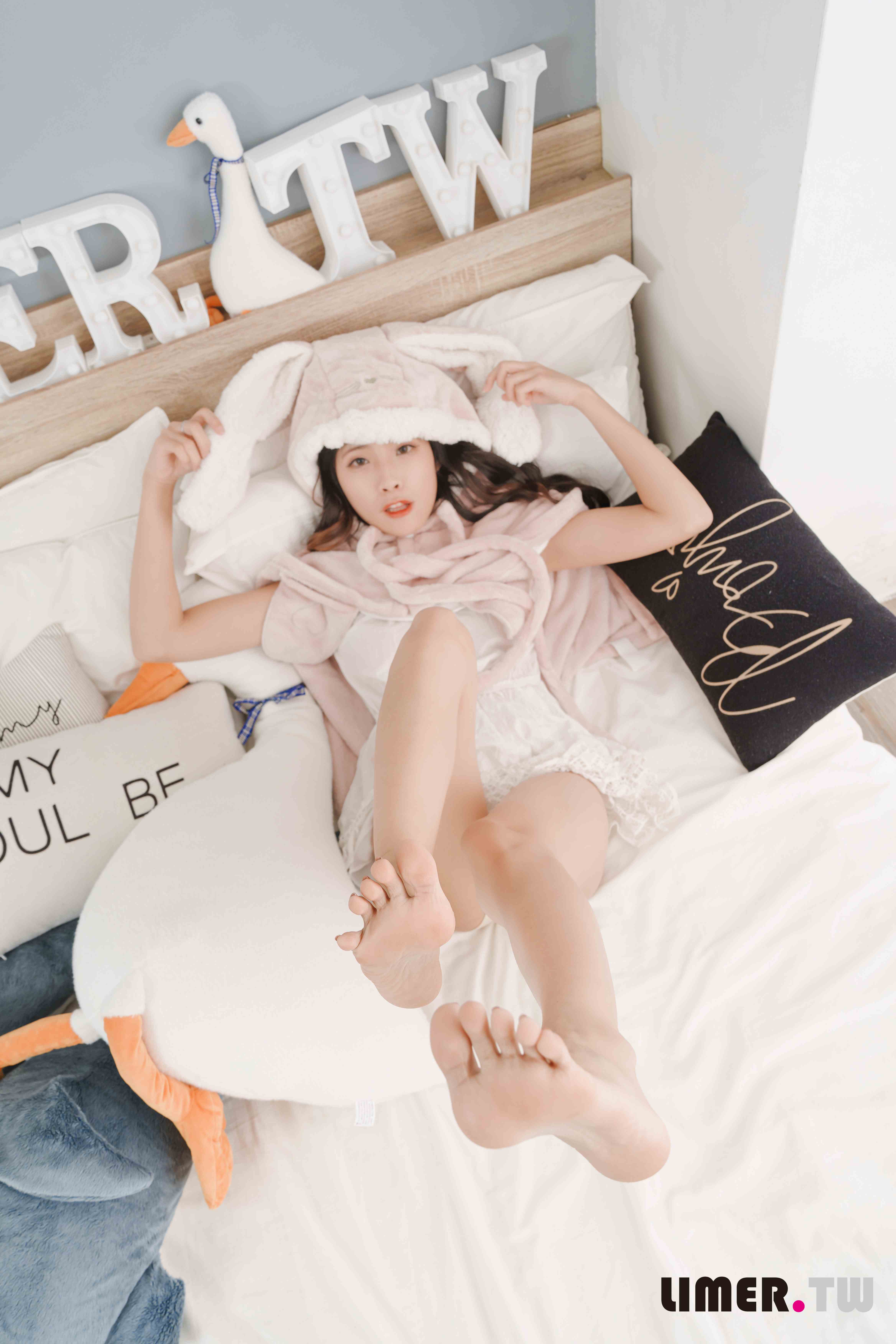 China Beauty Legs and feet 632