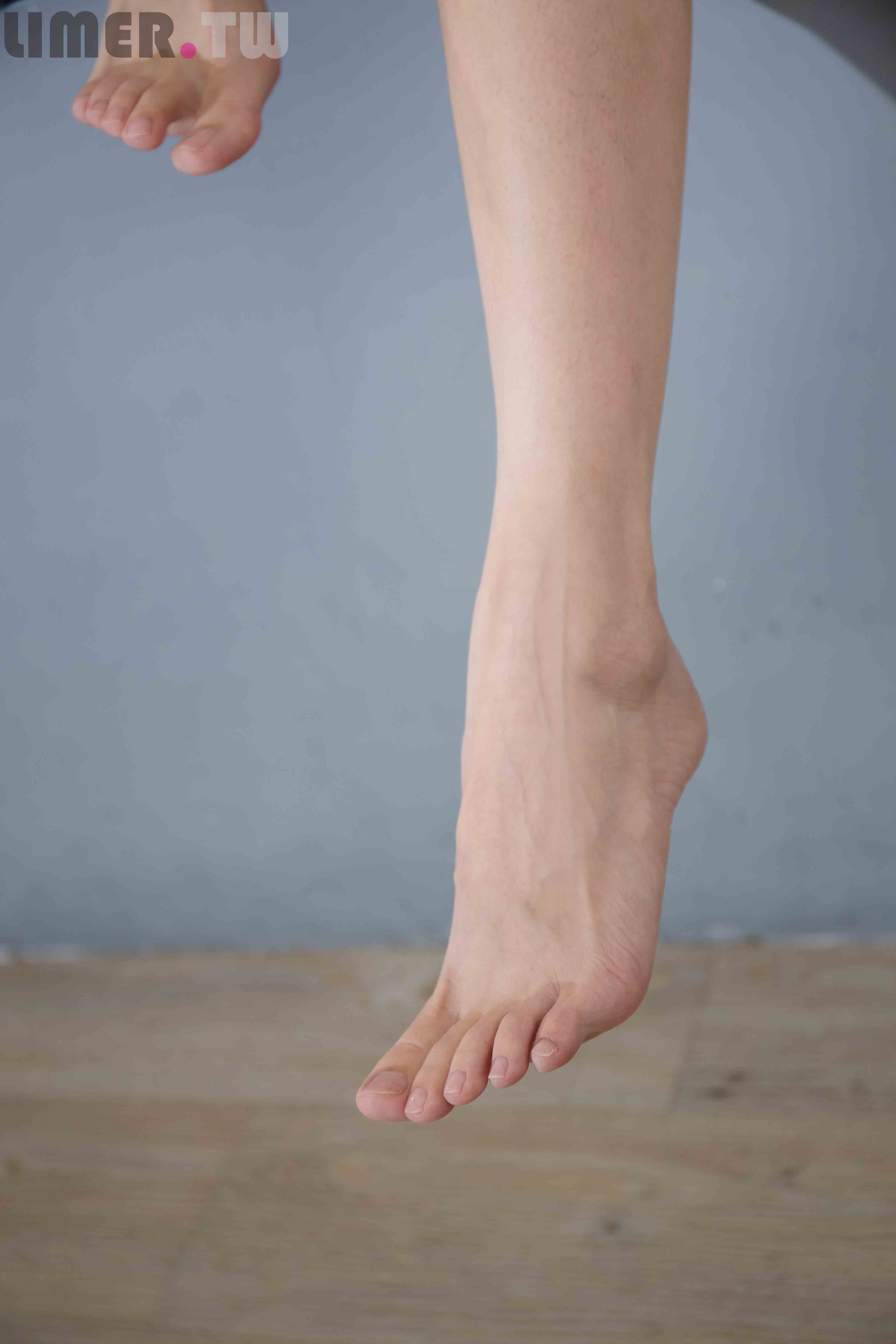 China Beauty Legs and feet 635