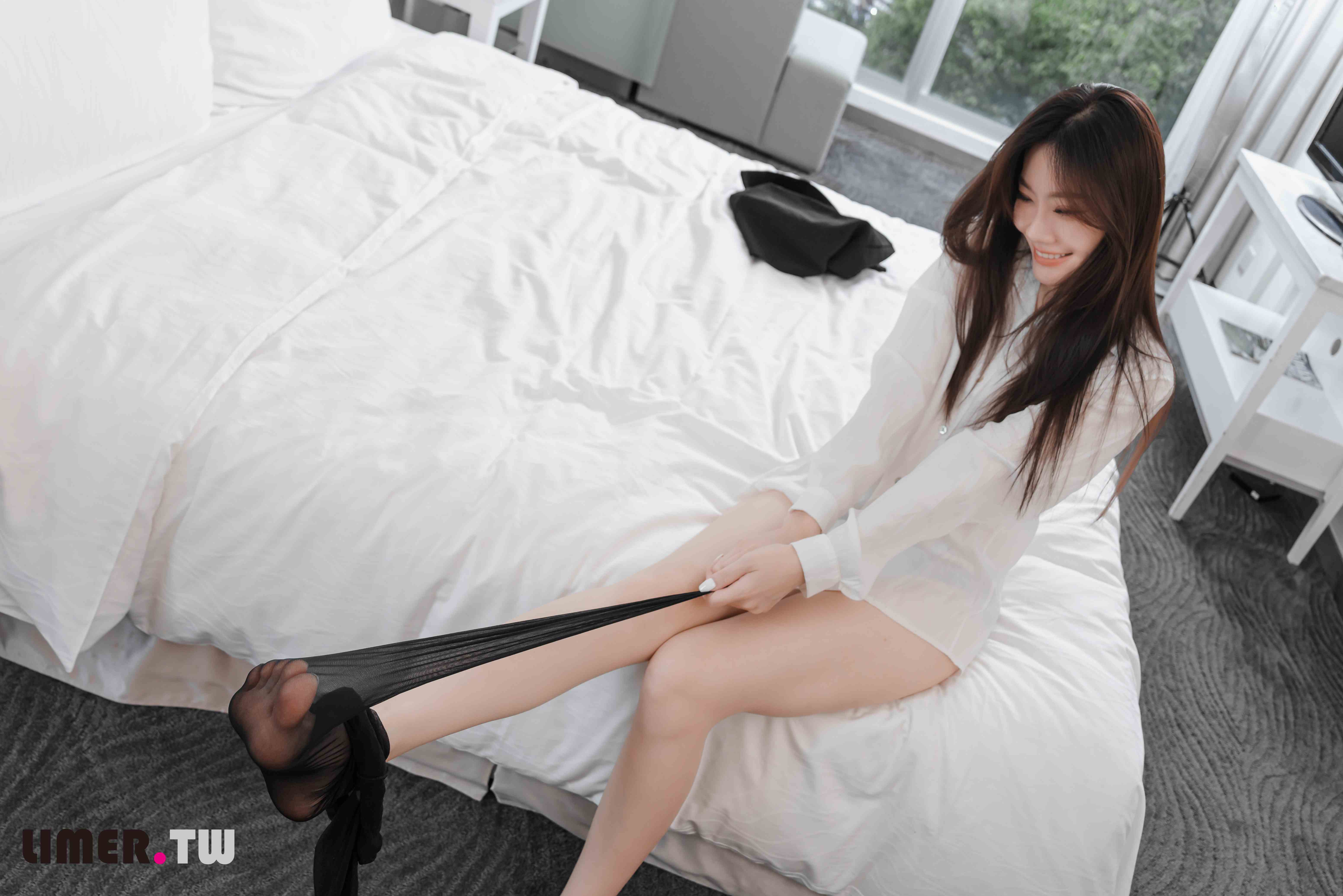 China Beauty Legs and feet 636