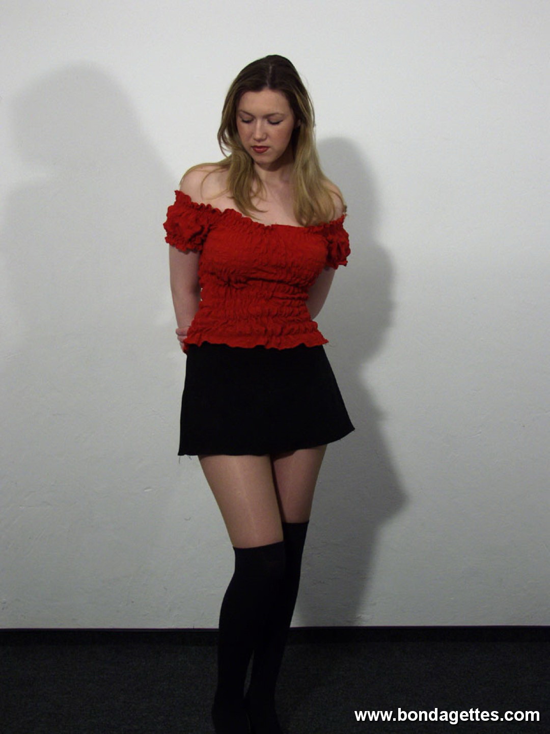 Hot girl in bondage 173