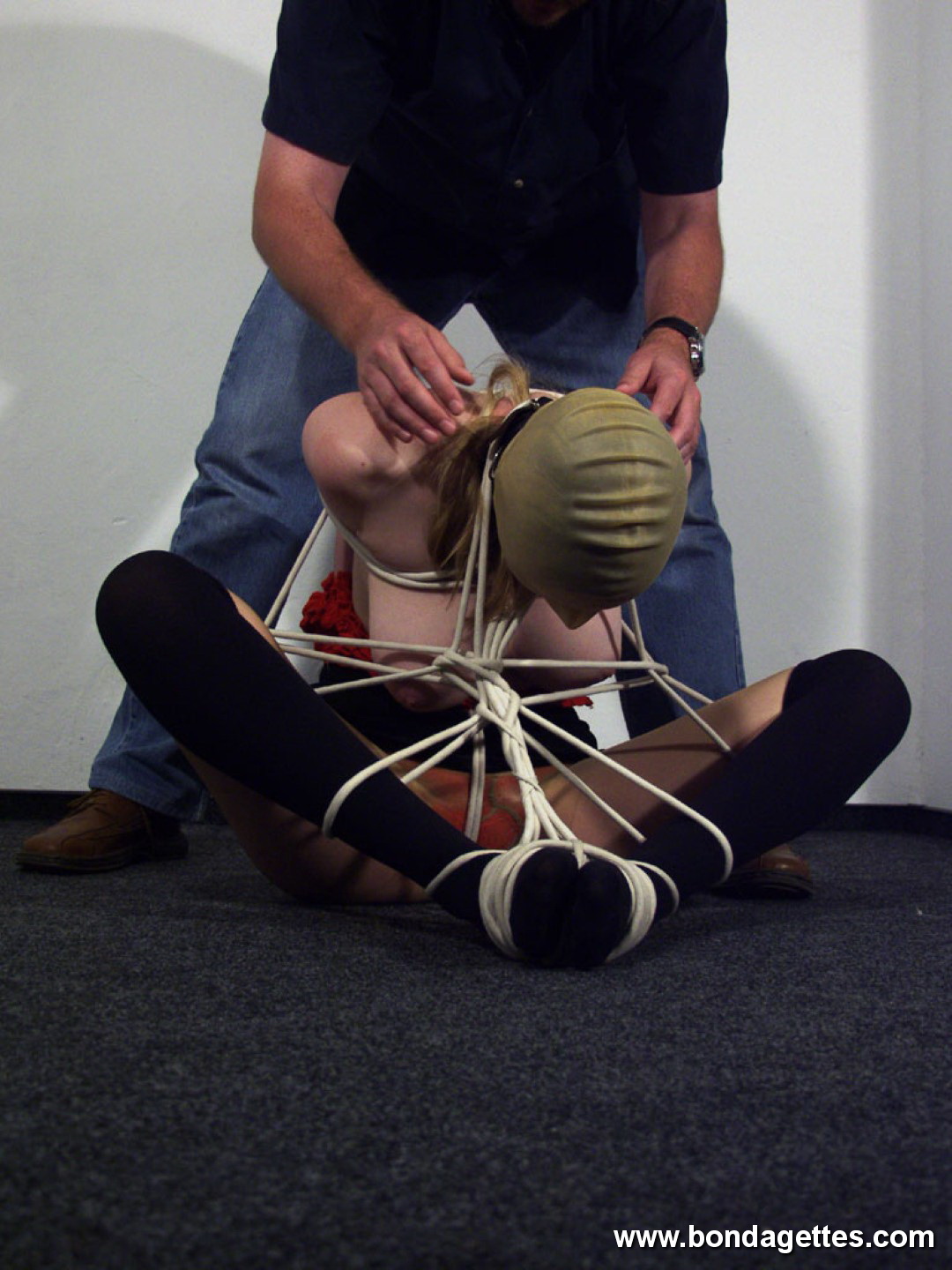 Hot girl in bondage 173