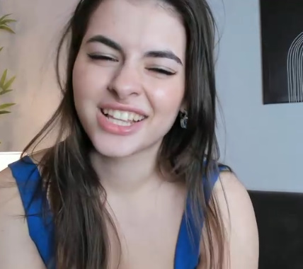 looking makes it hot_107