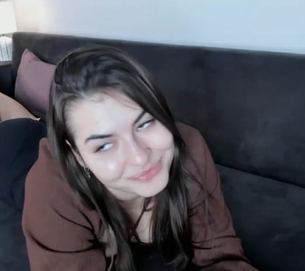 looking makes it hot_107