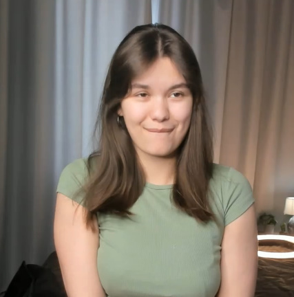 looking makes it hot_109