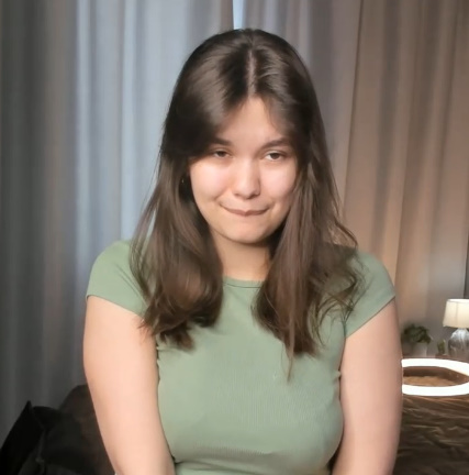 looking makes it hot_109