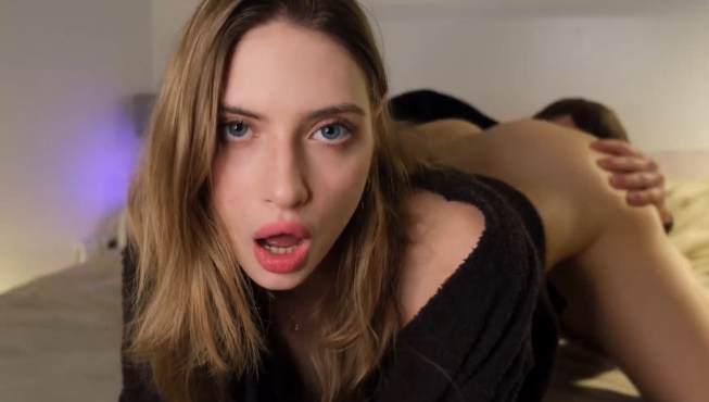 looking makes it hot_111