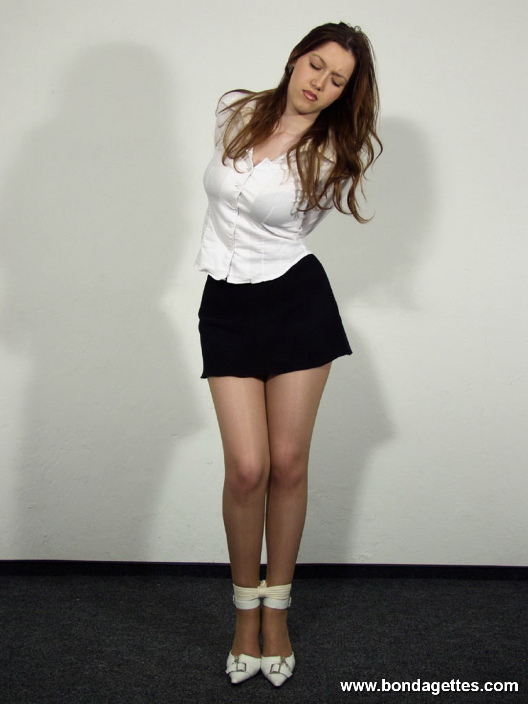 Hot girl in bondage 183