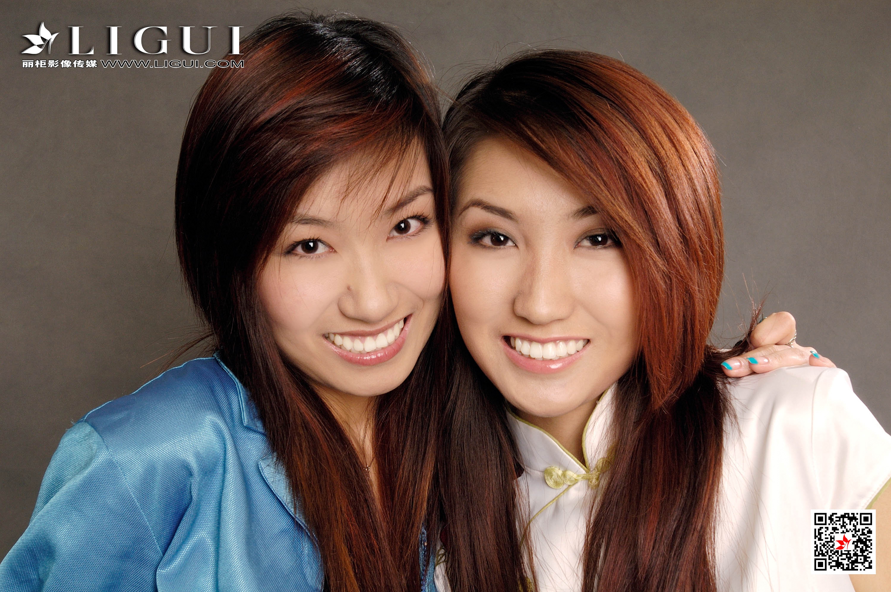 Foot Fetish Twin Flowers 71