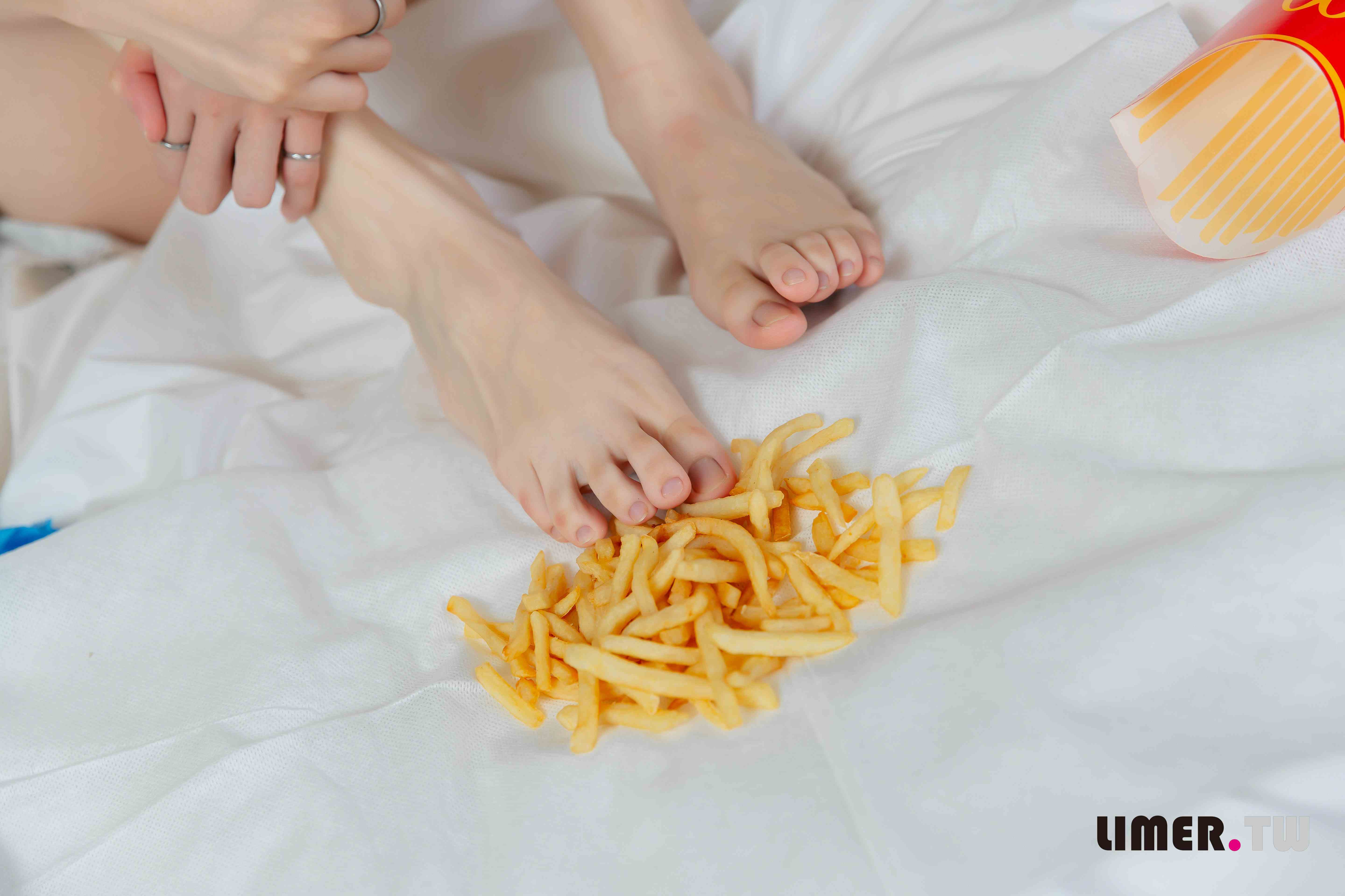 China Beauty Legs and feet 637