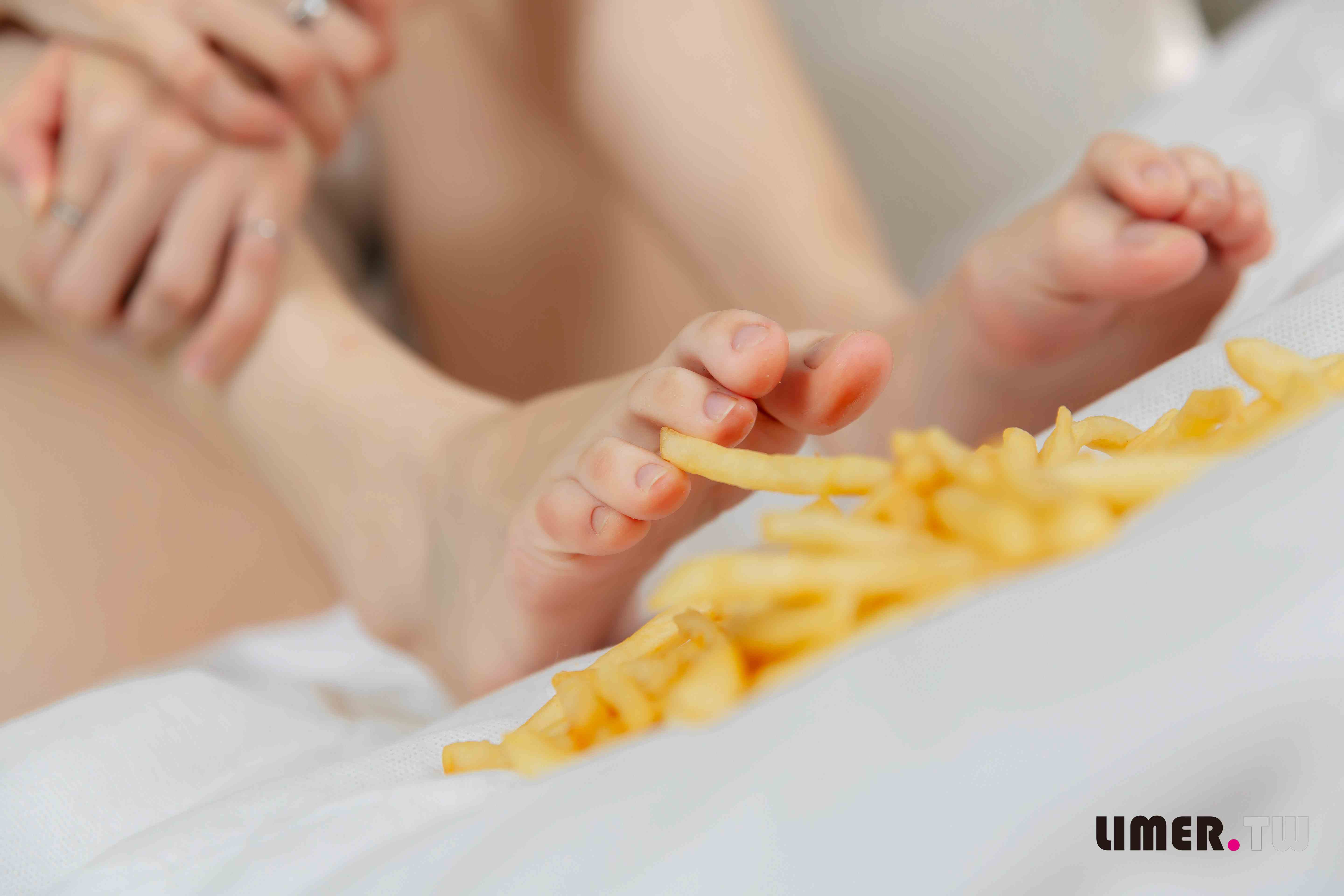 China Beauty Legs and feet 637