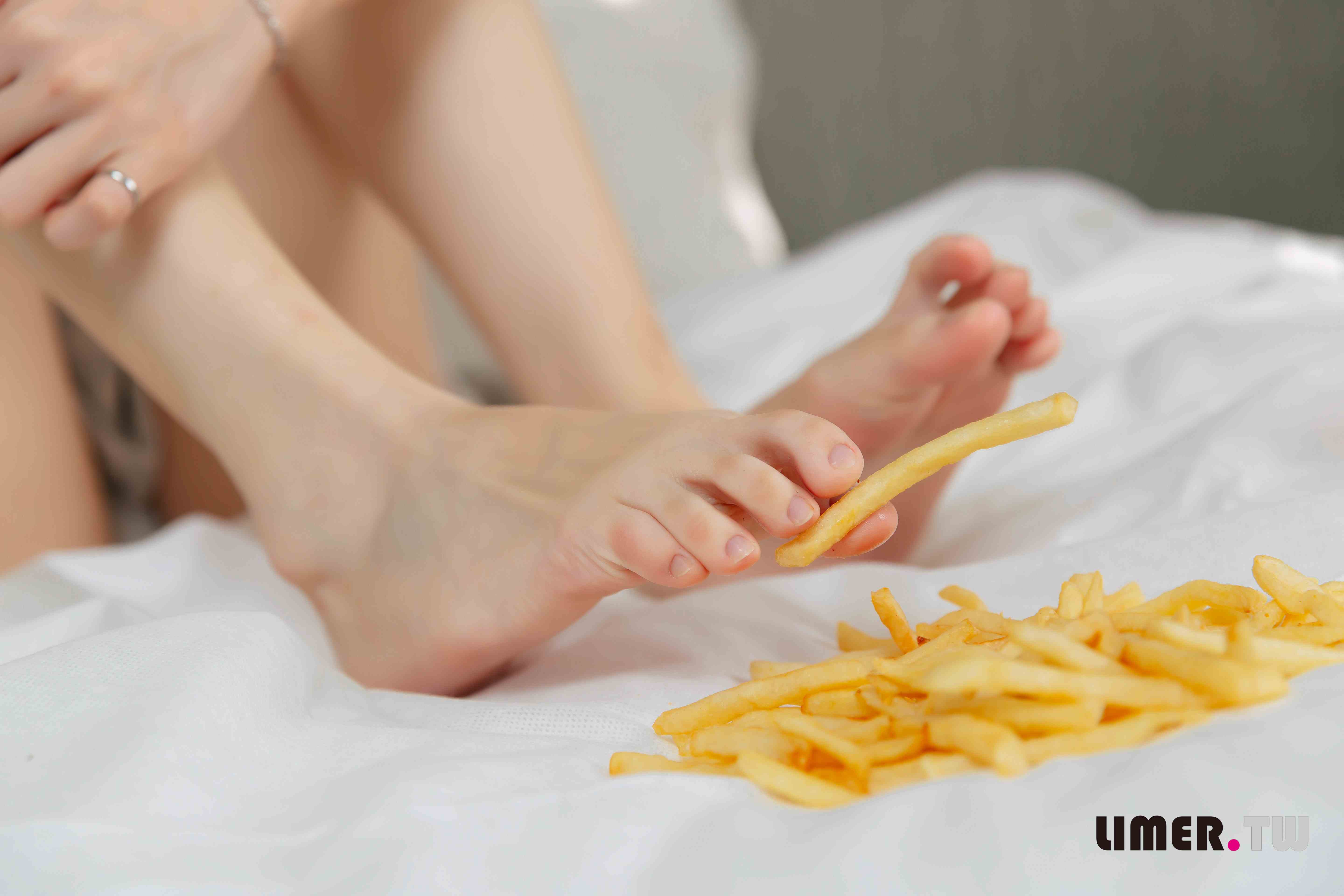 China Beauty Legs and feet 637