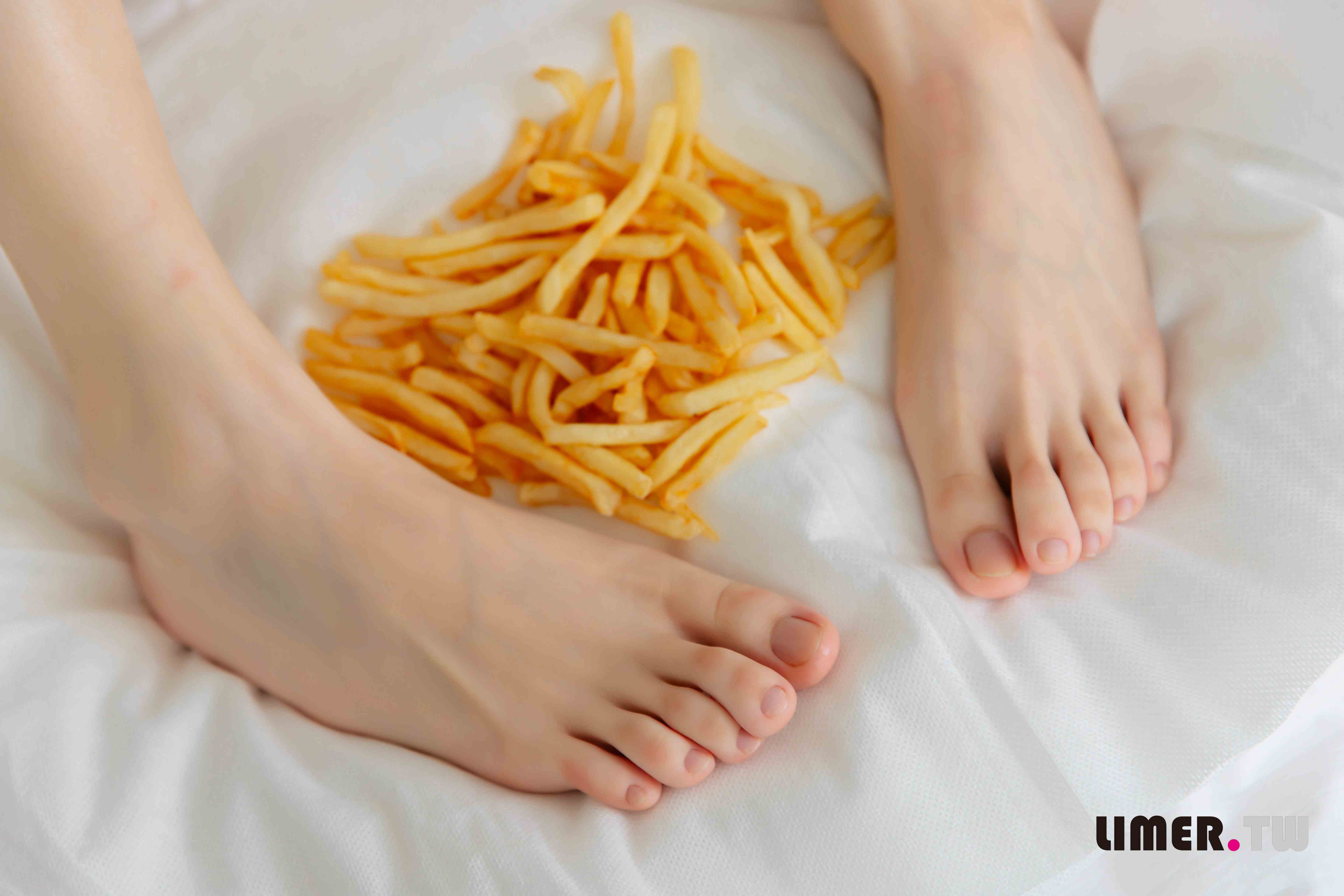 China Beauty Legs and feet 637