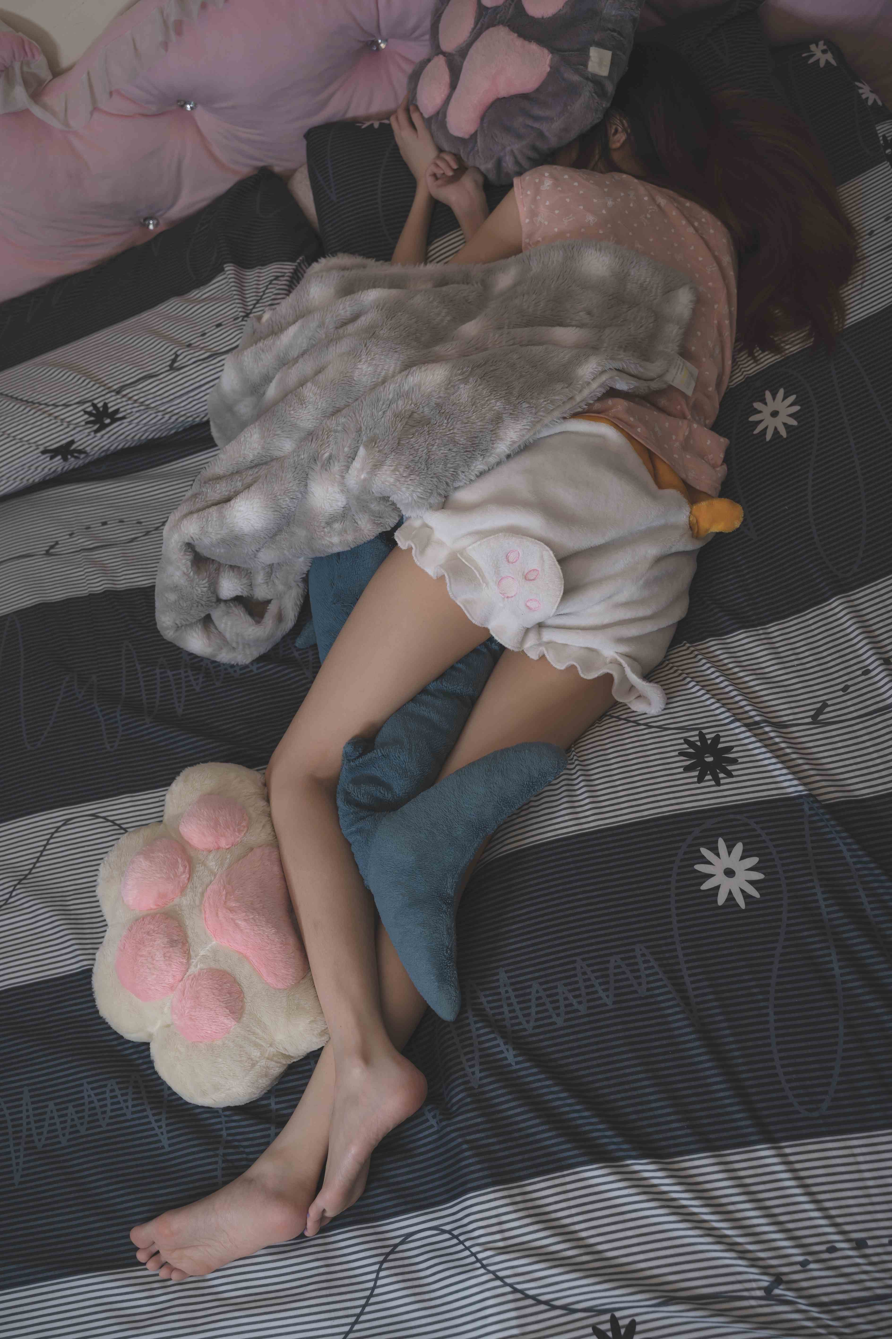 China Beauty Legs and feet 638