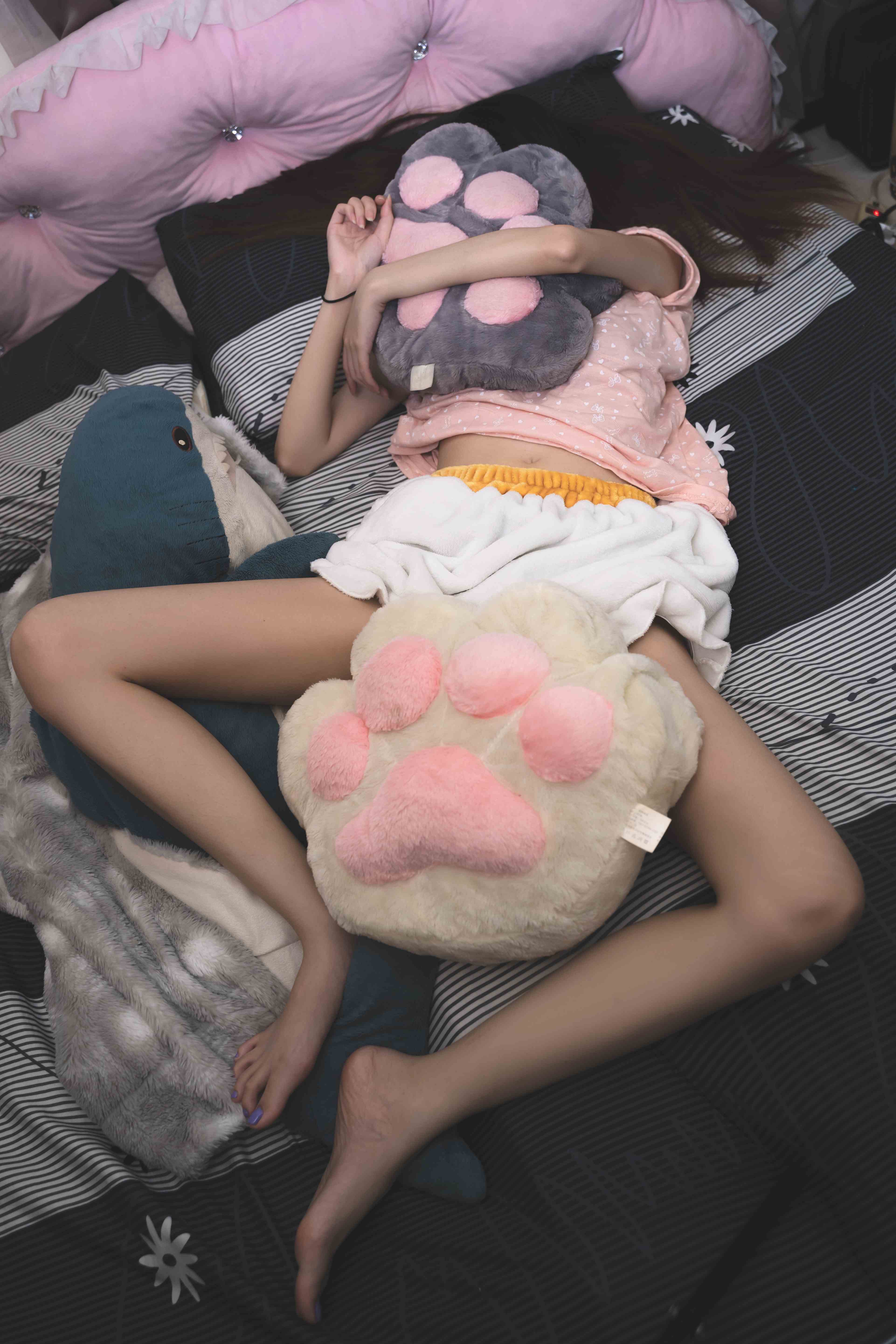 China Beauty Legs and feet 638