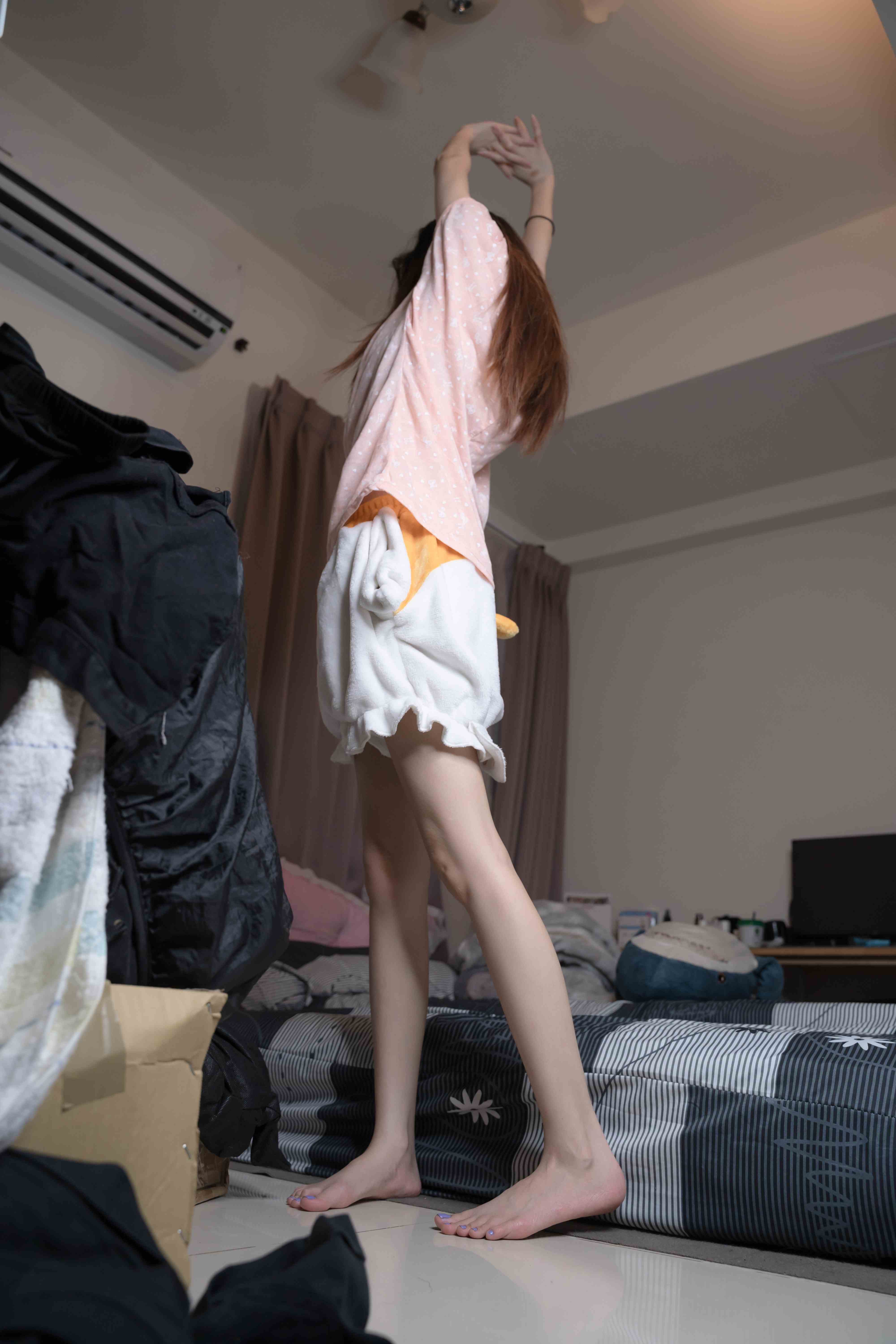 China Beauty Legs and feet 638