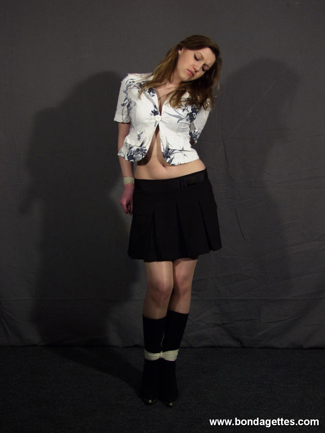 Hot girl in bondage 186