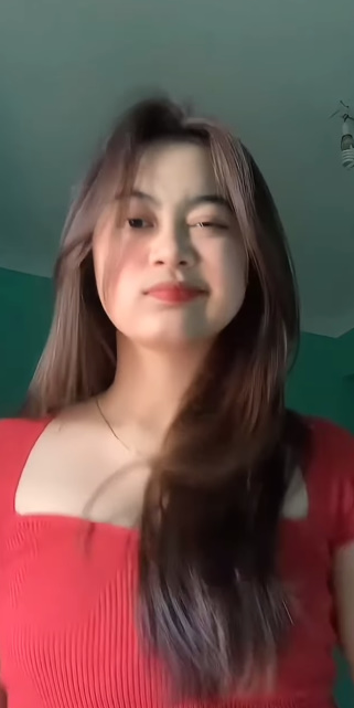 looking makes it hot_118