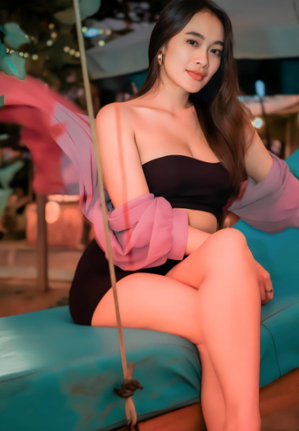 looking makes it hot_120