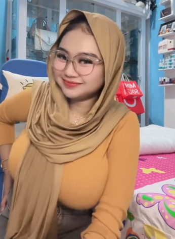 looking makes it hot_123