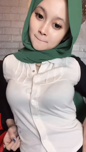 looking makes it hot_123