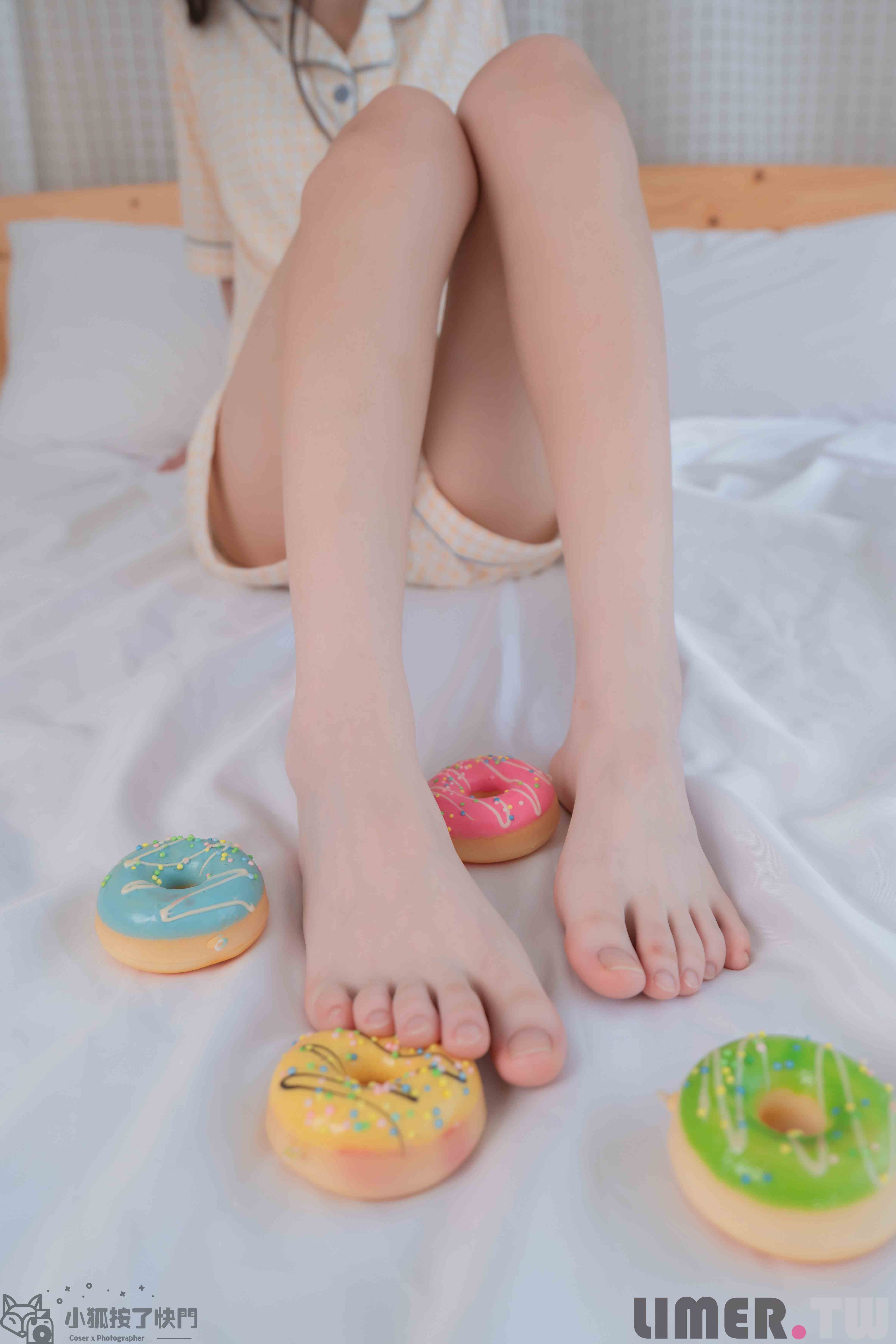 China Beauty Legs and feet 639