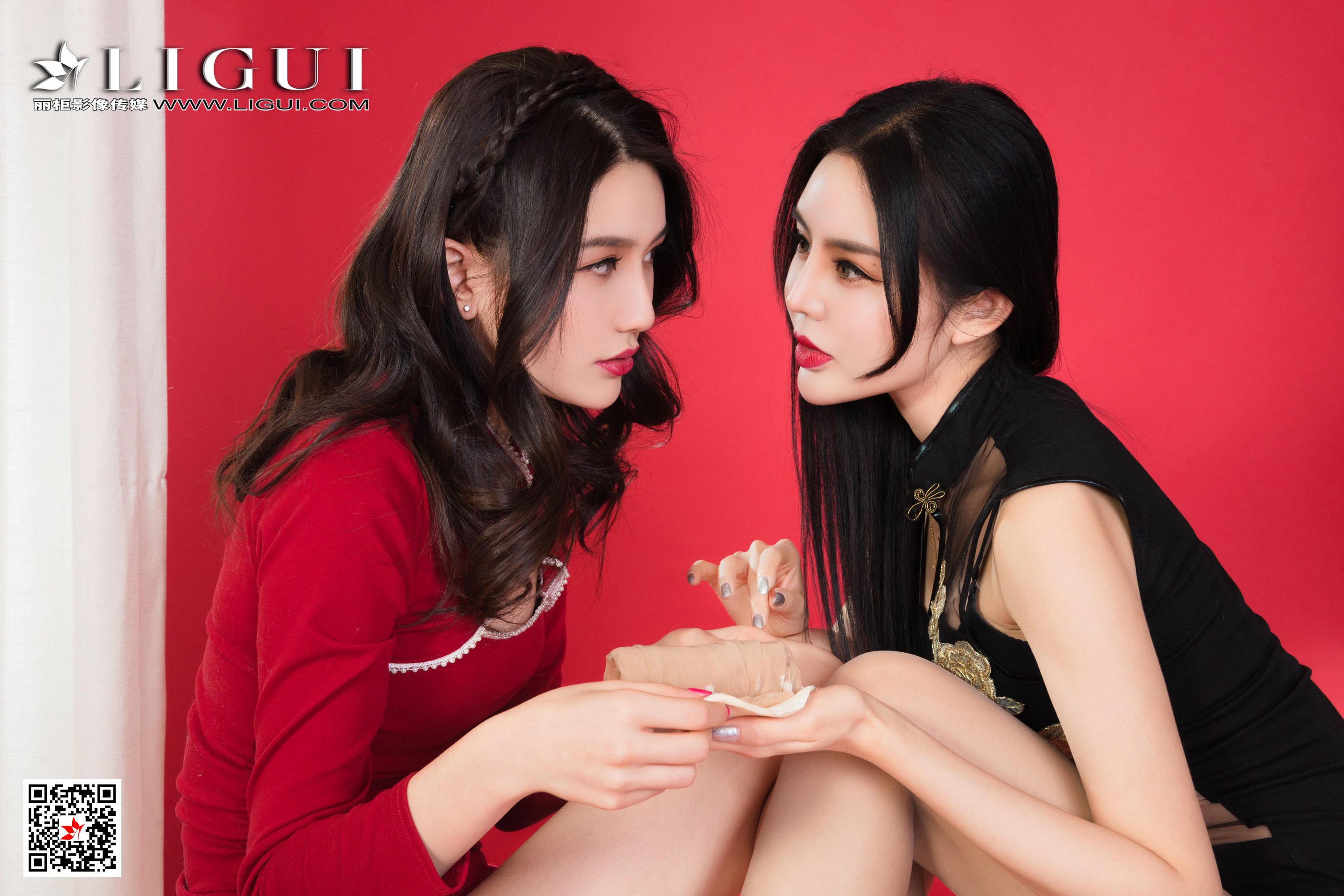 Foot Fetish Twin Flowers 75