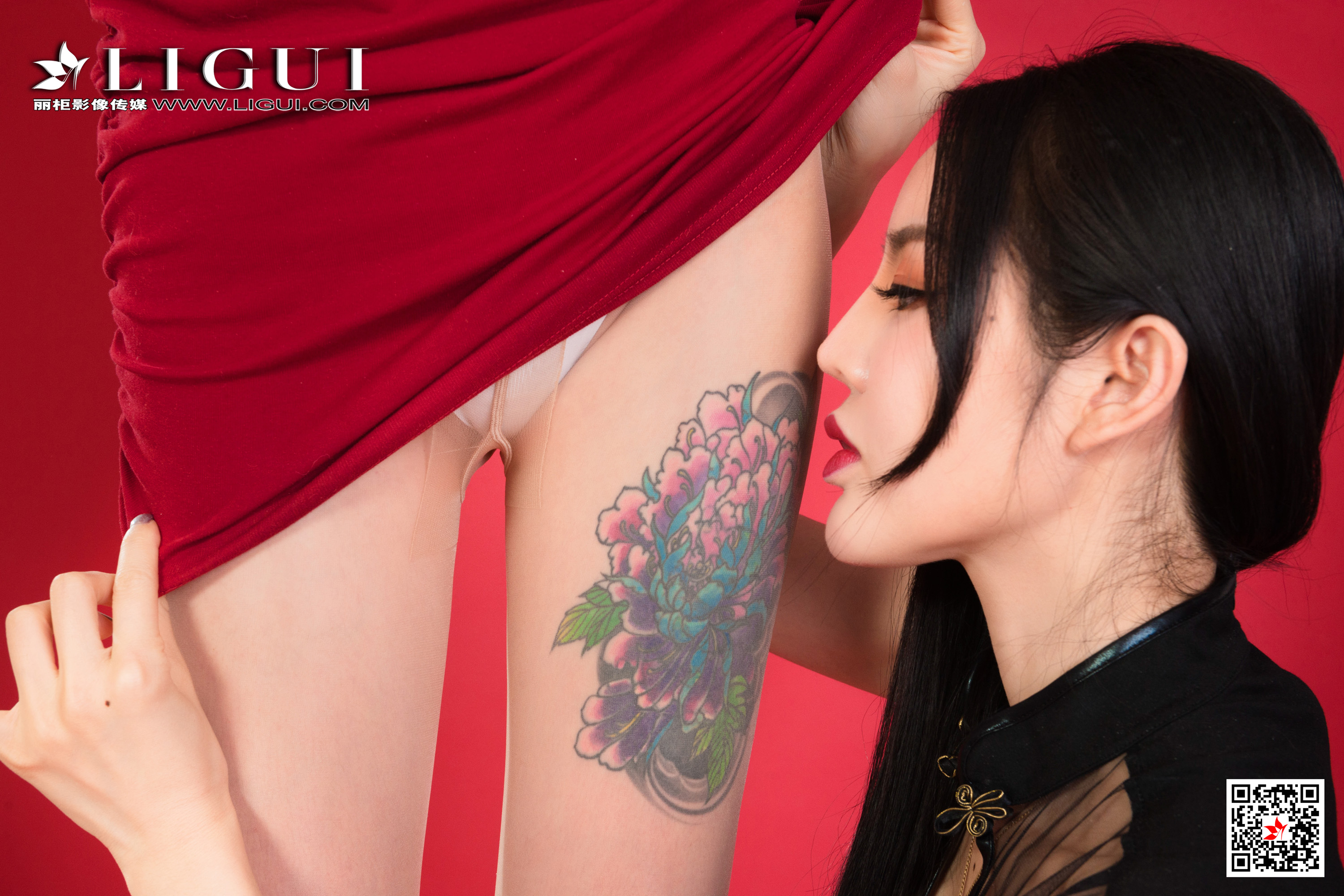 Foot Fetish Twin Flowers 75