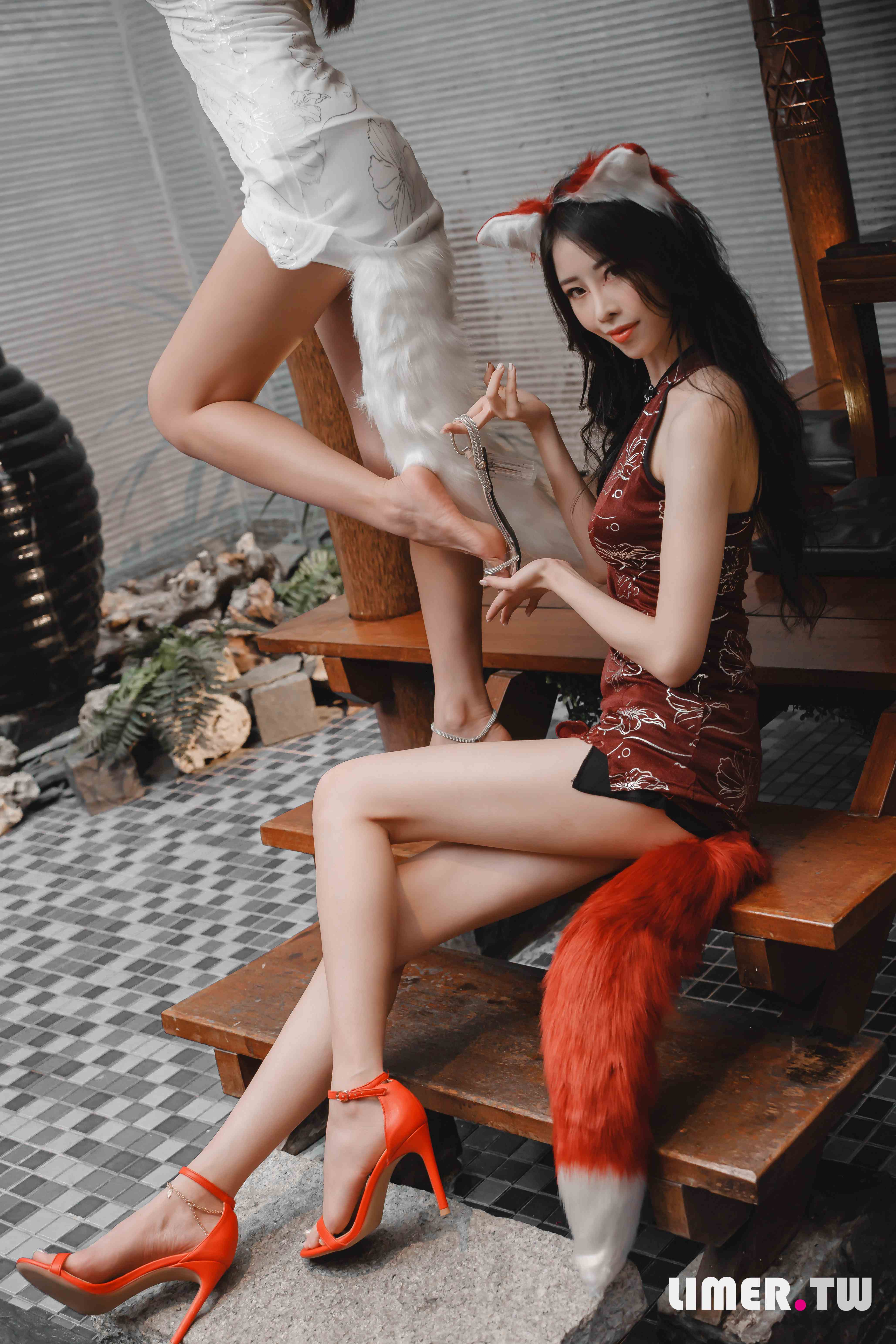 China Beauty Legs and feet 641