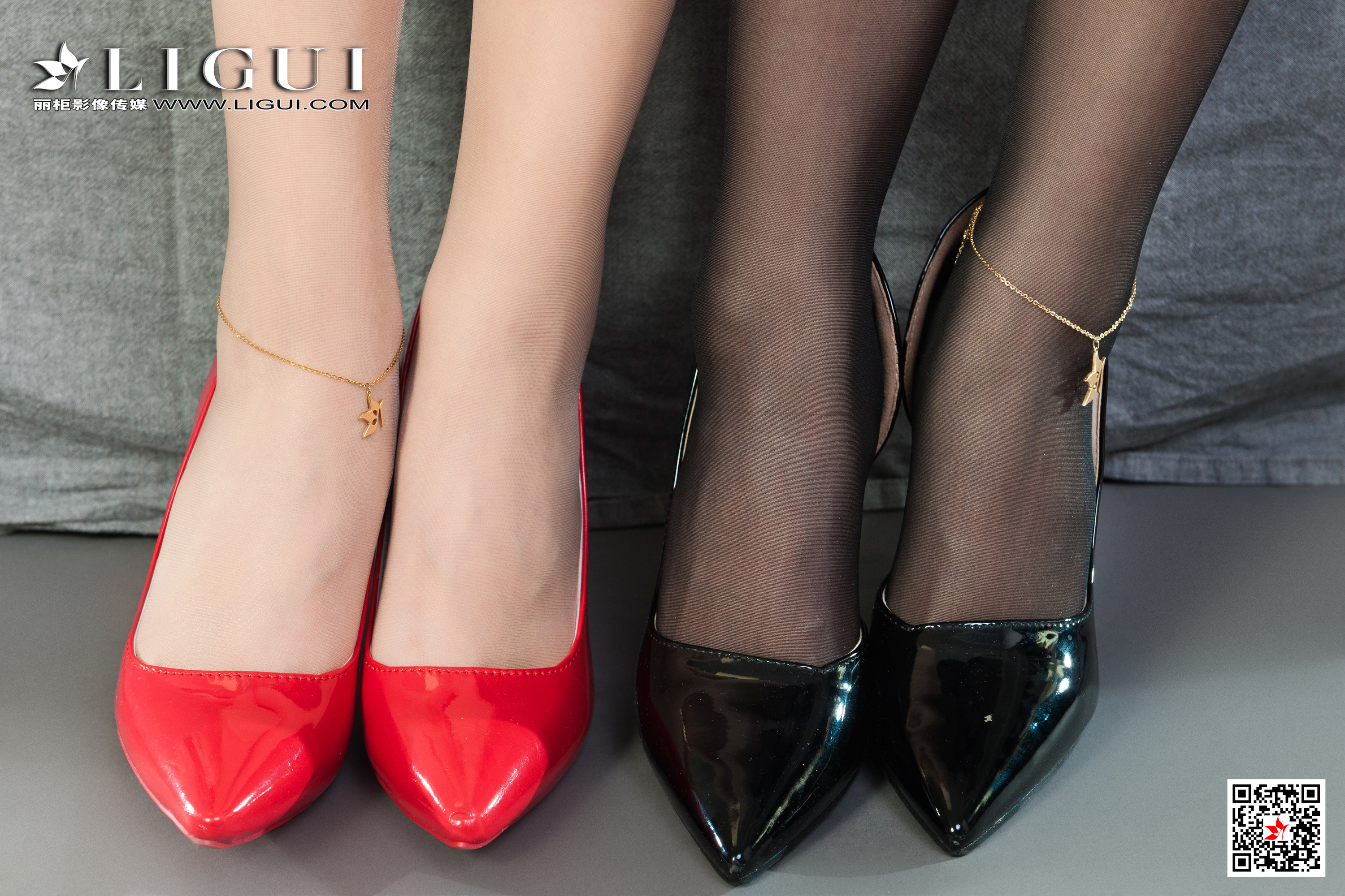 Foot Fetish Twin Flowers 76