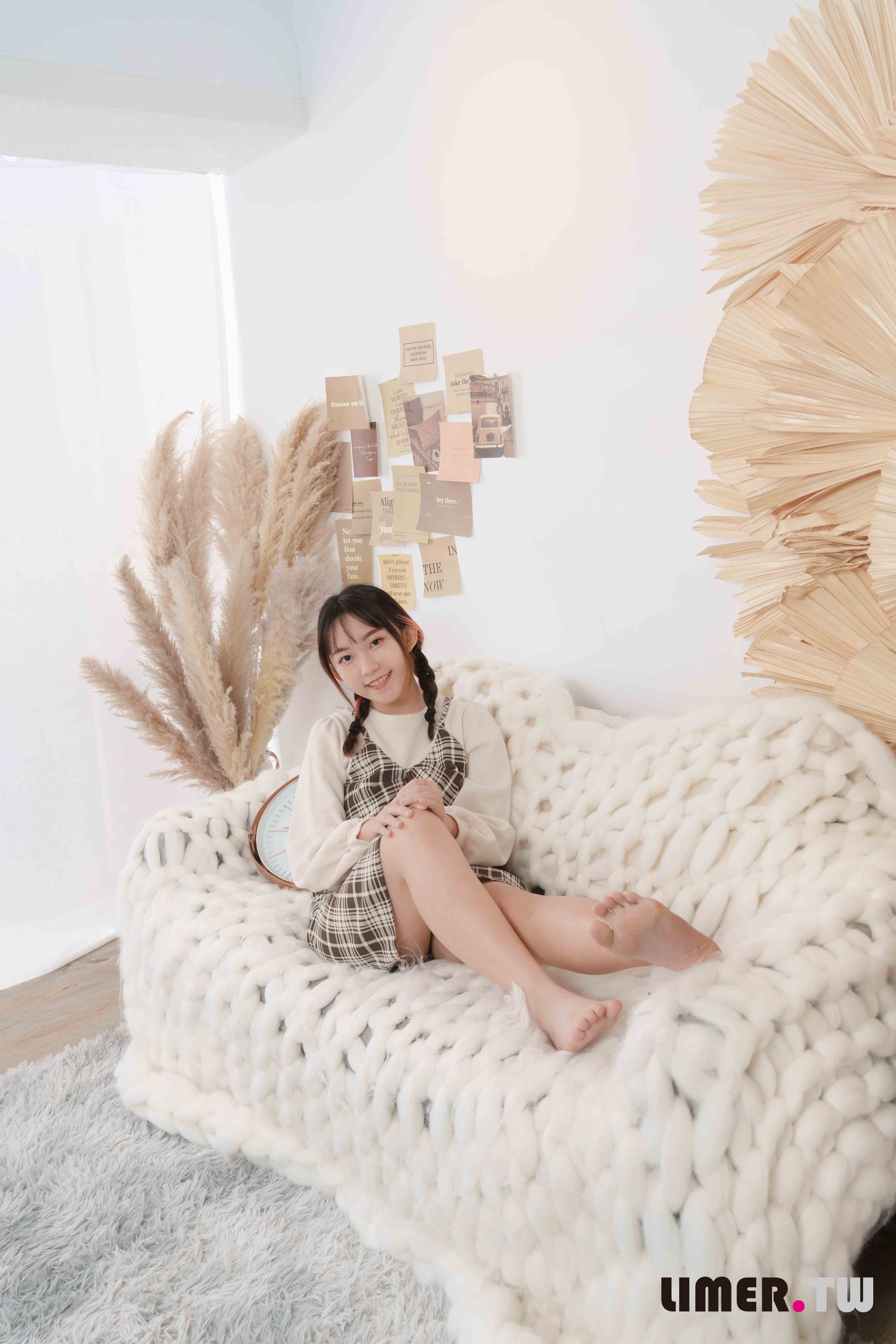 China Beauty Legs and feet 645