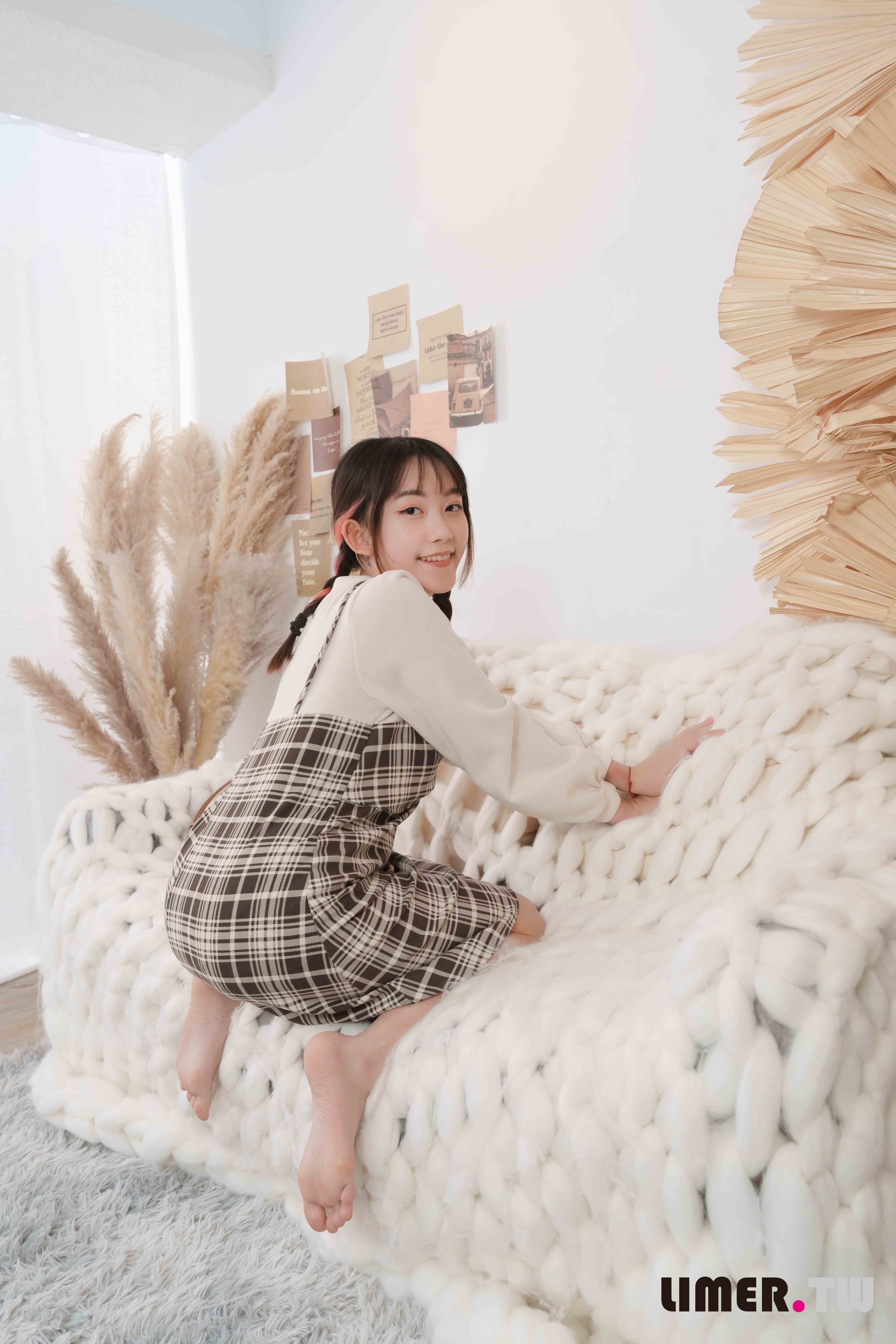 China Beauty Legs and feet 645