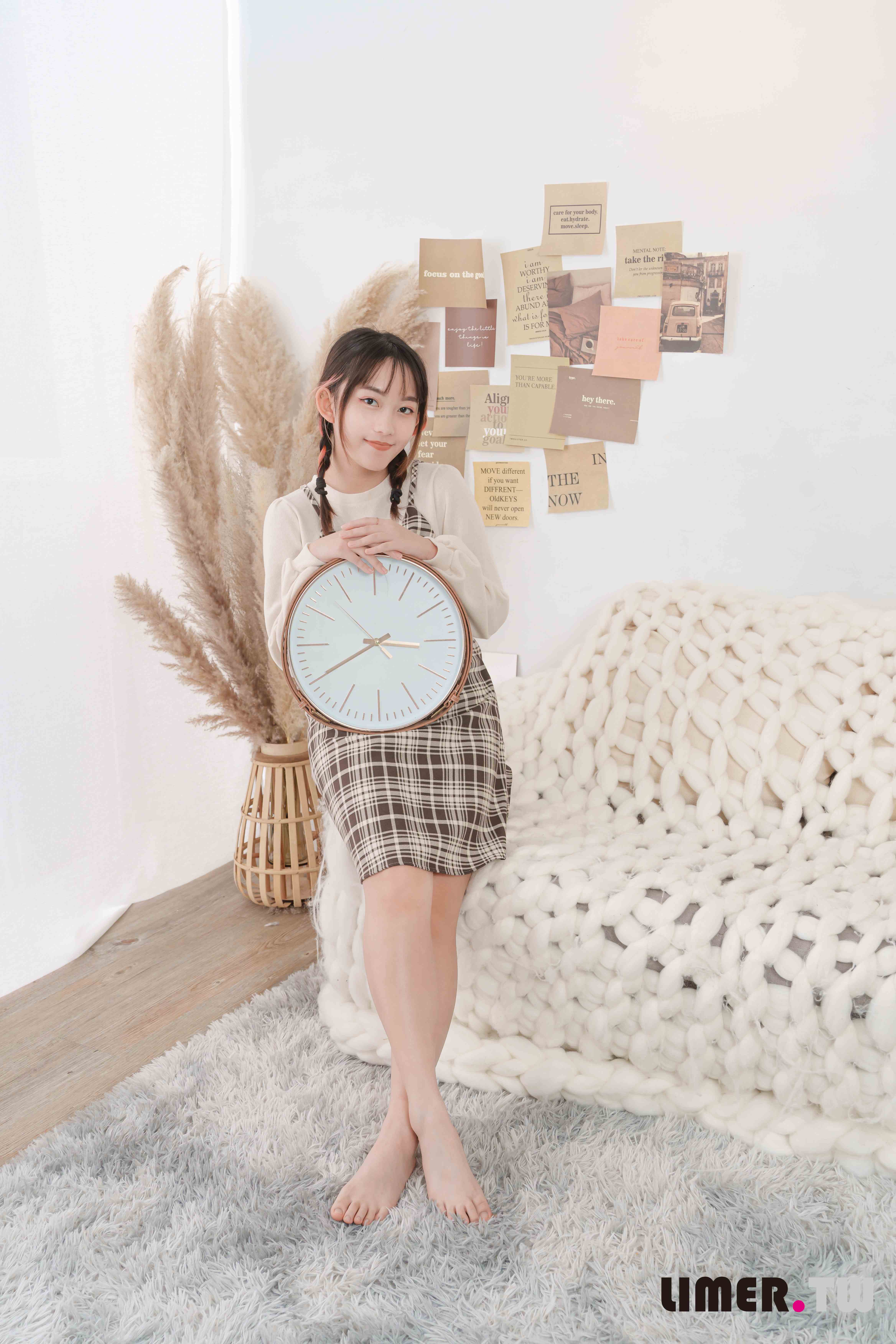 China Beauty Legs and feet 645