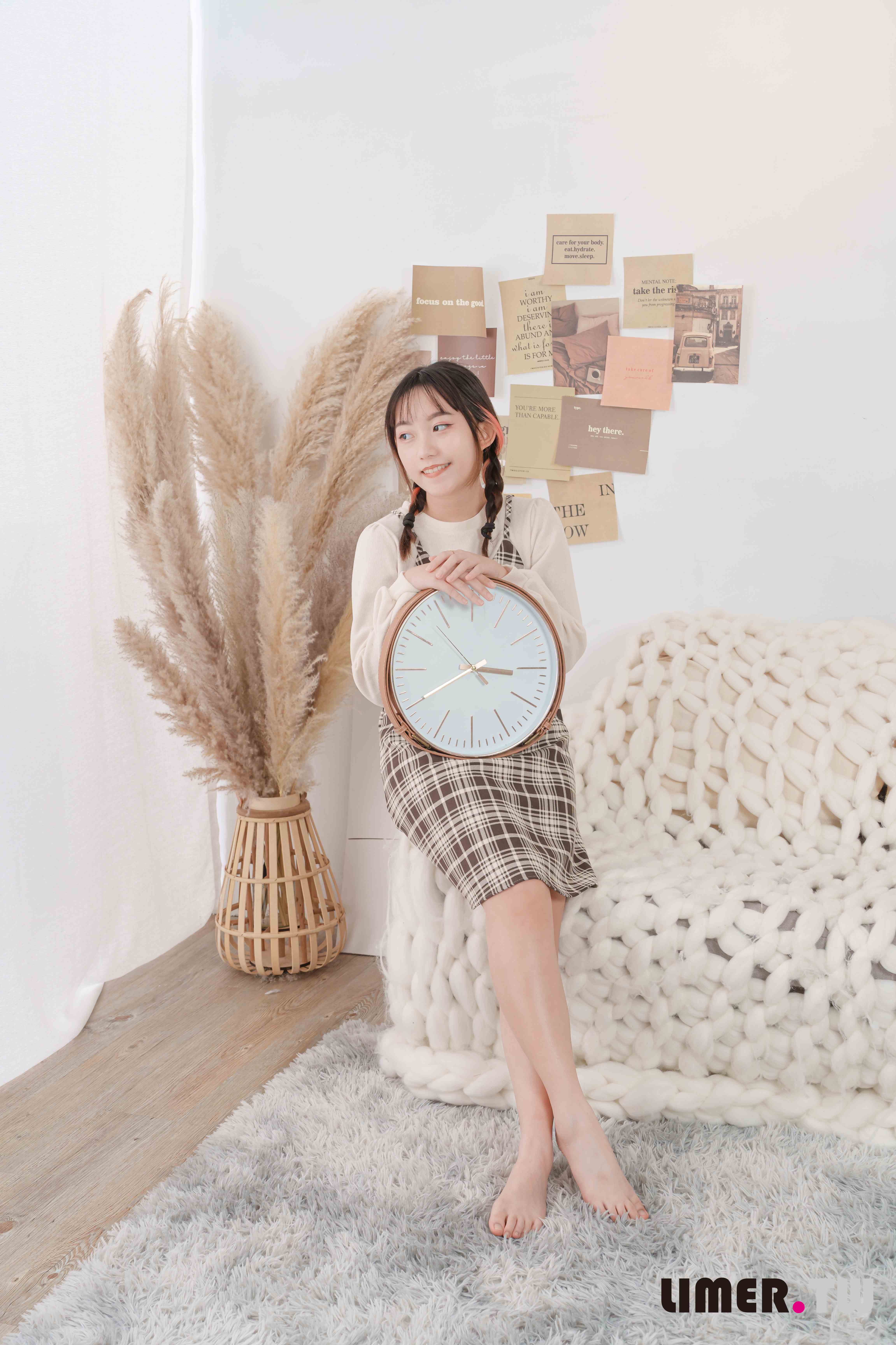 China Beauty Legs and feet 645