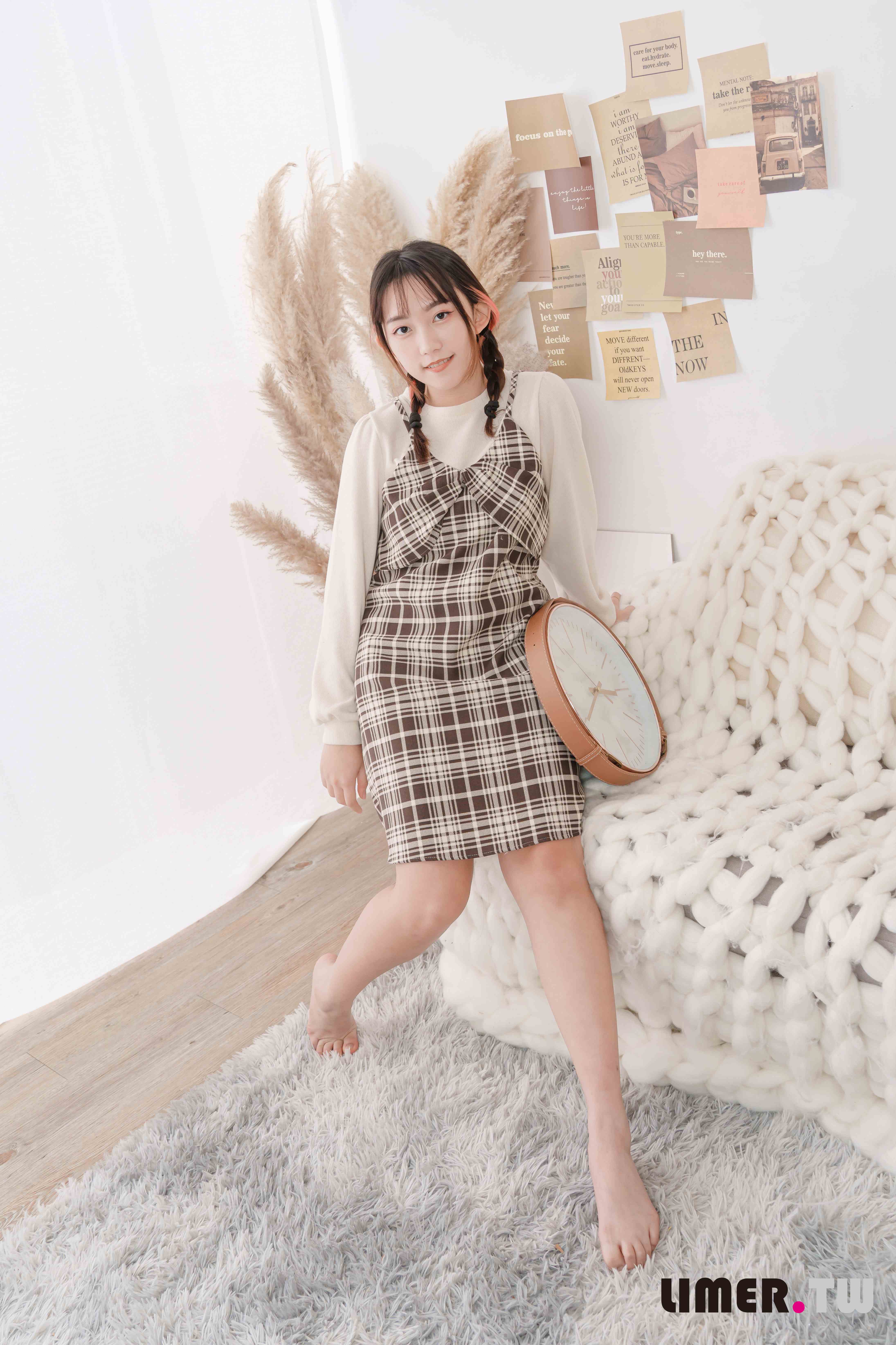 China Beauty Legs and feet 645