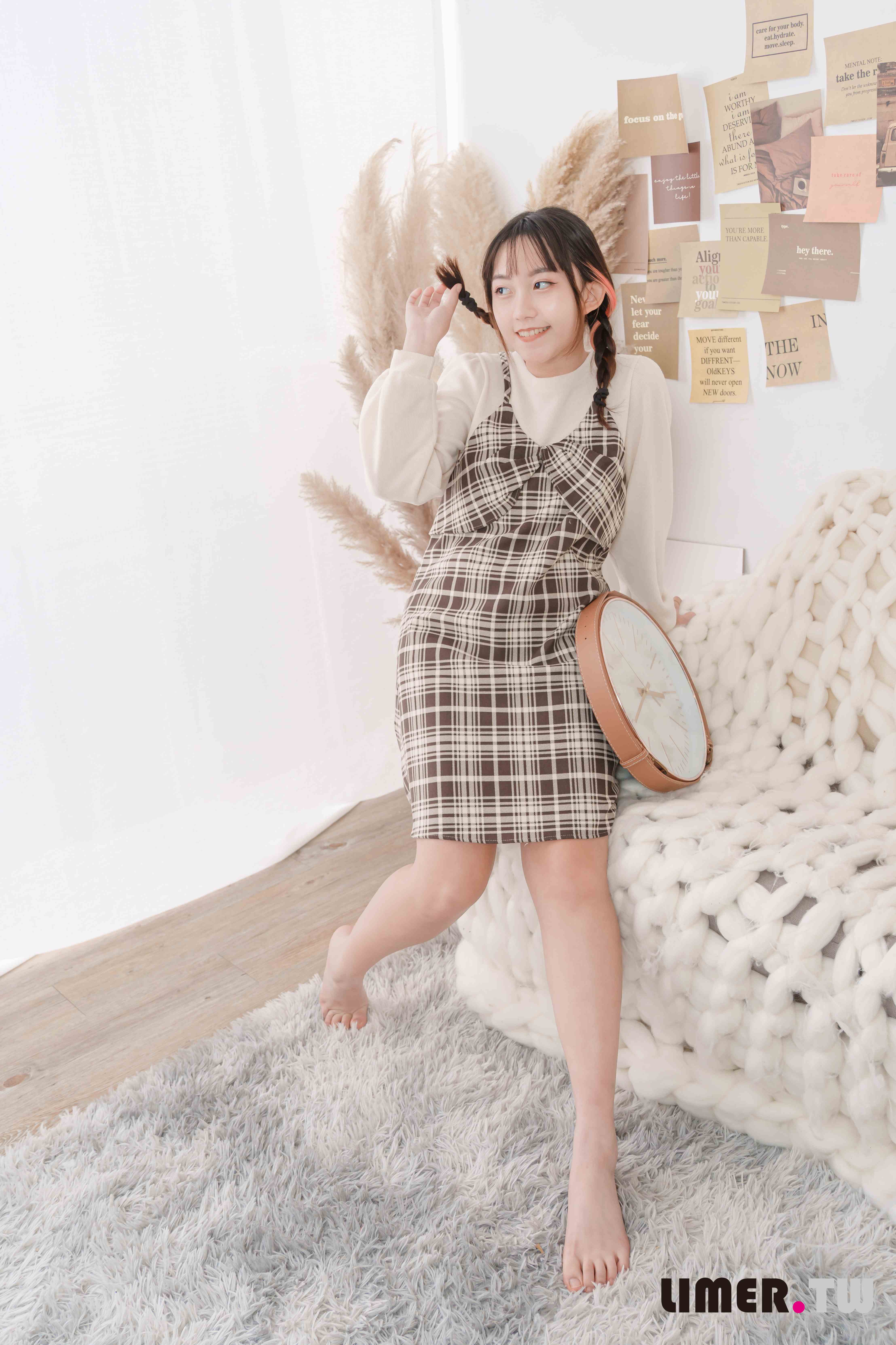 China Beauty Legs and feet 645