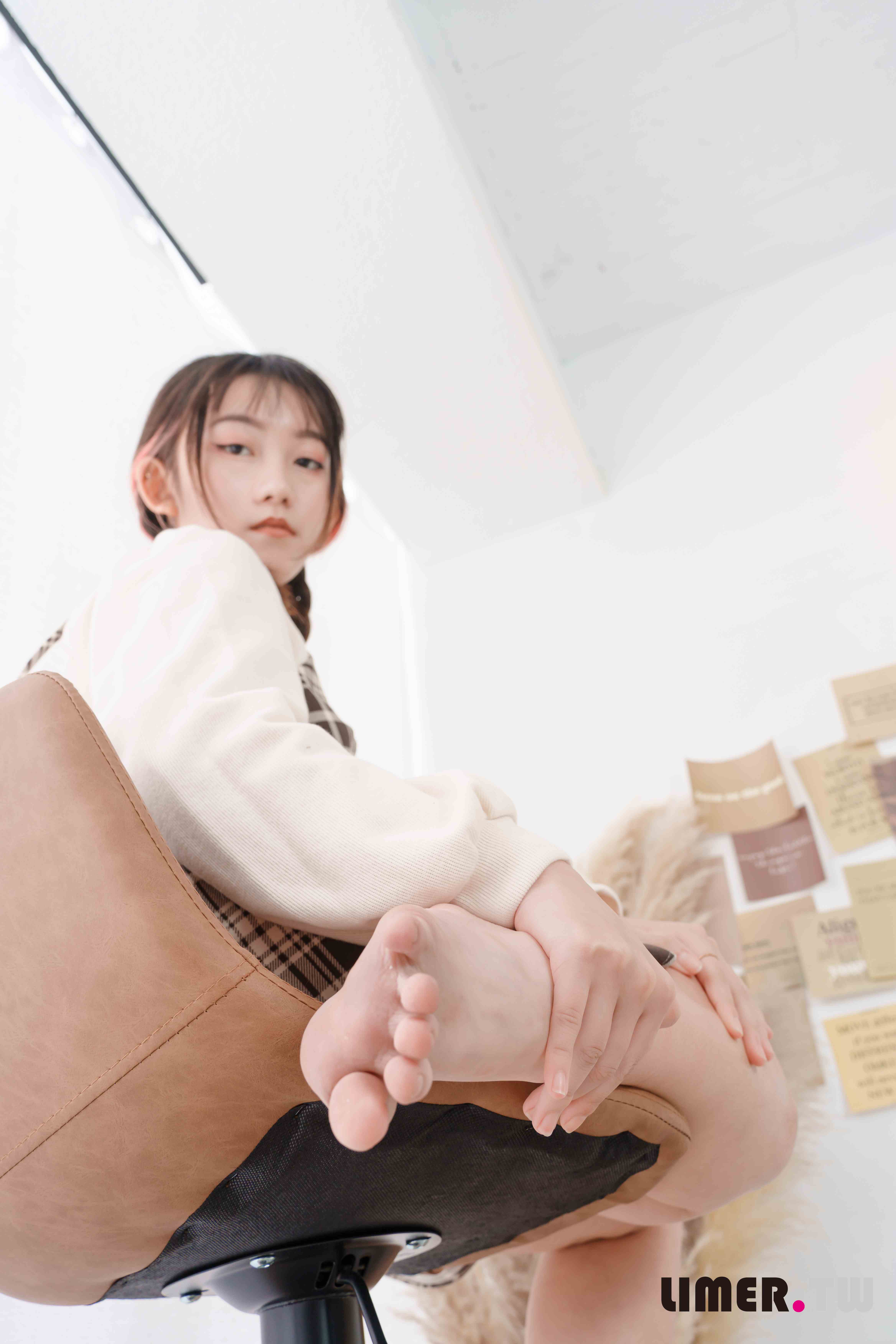 China Beauty Legs and feet 645