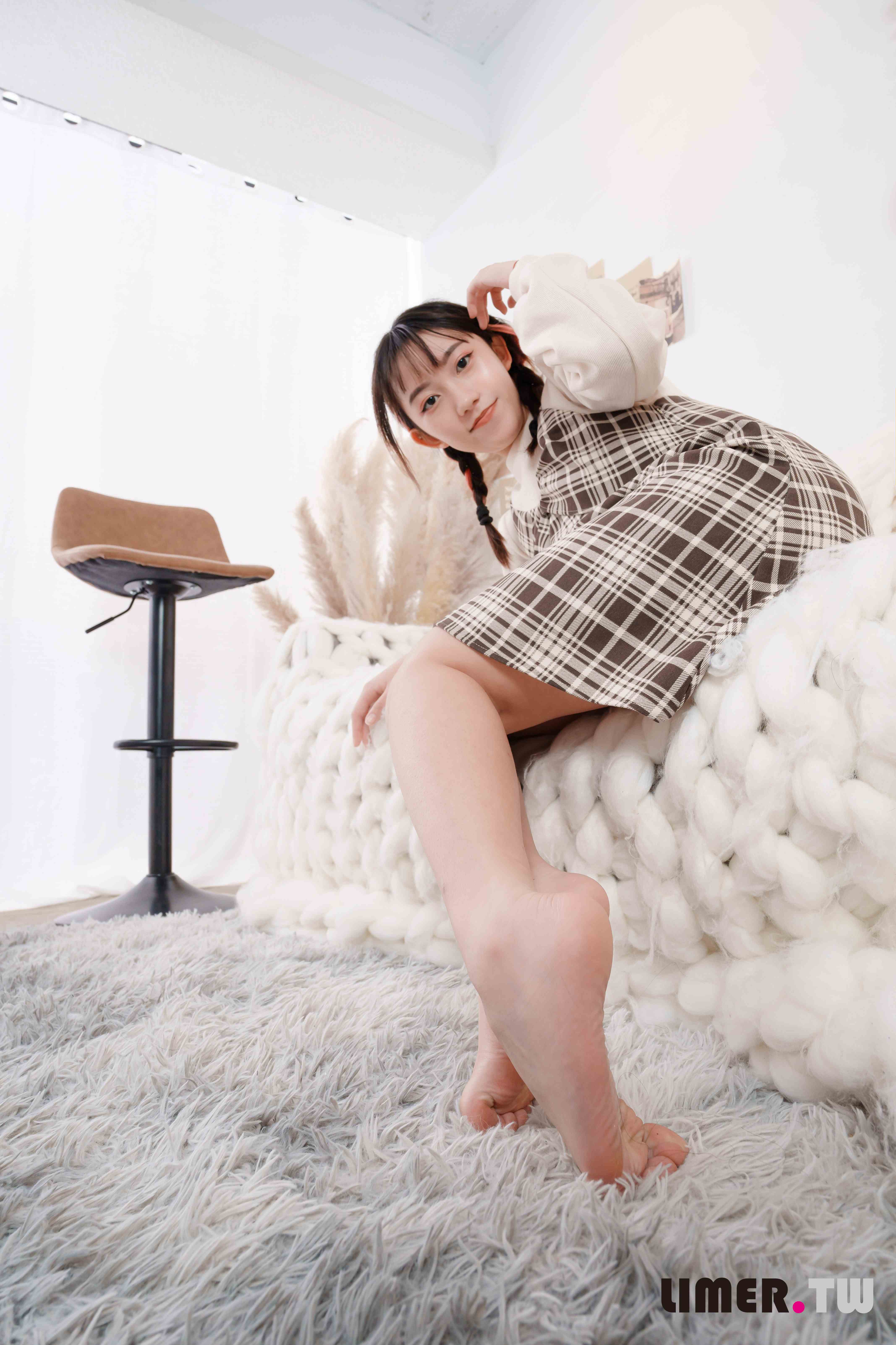 China Beauty Legs and feet 645