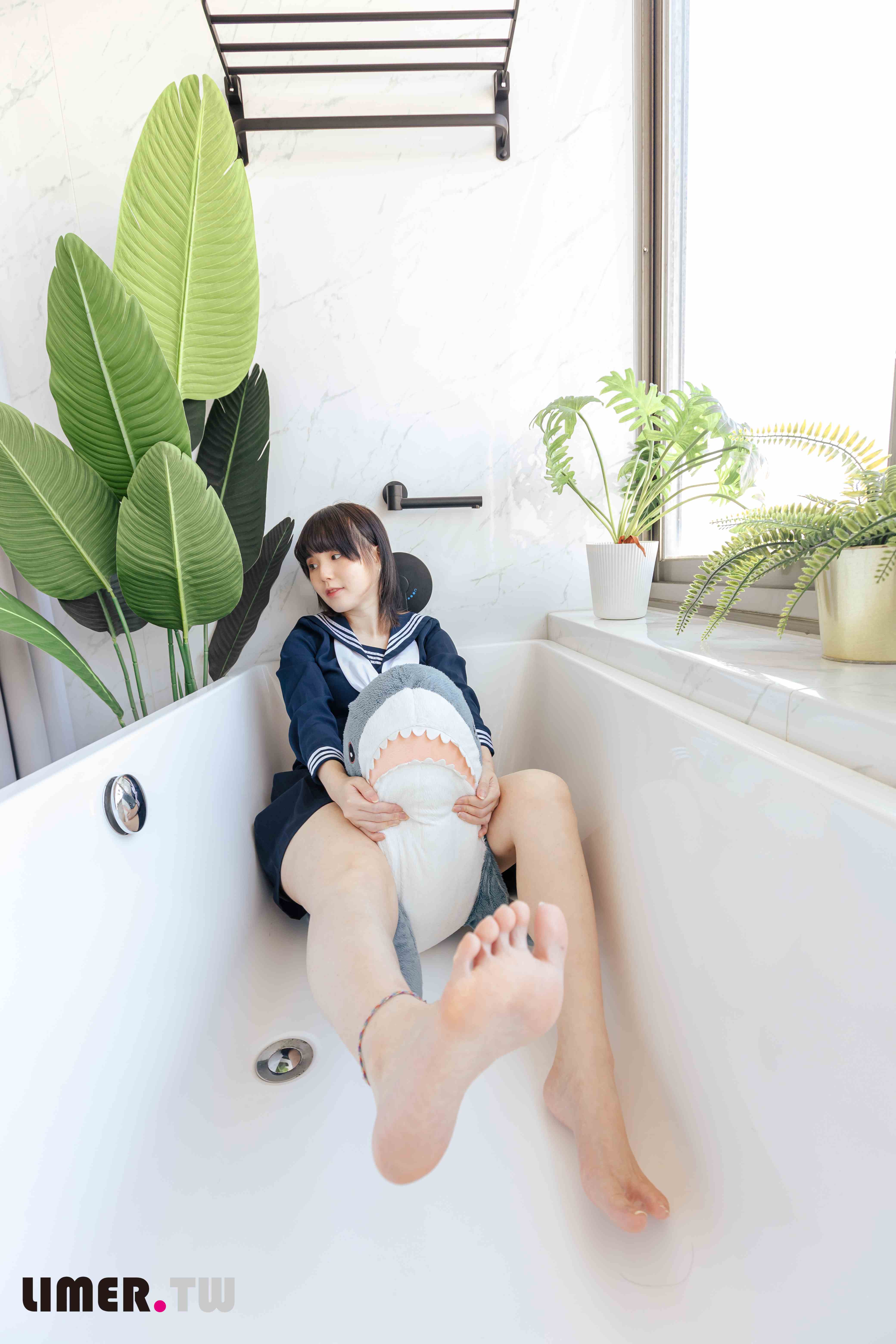 China Beauty Legs and feet 647