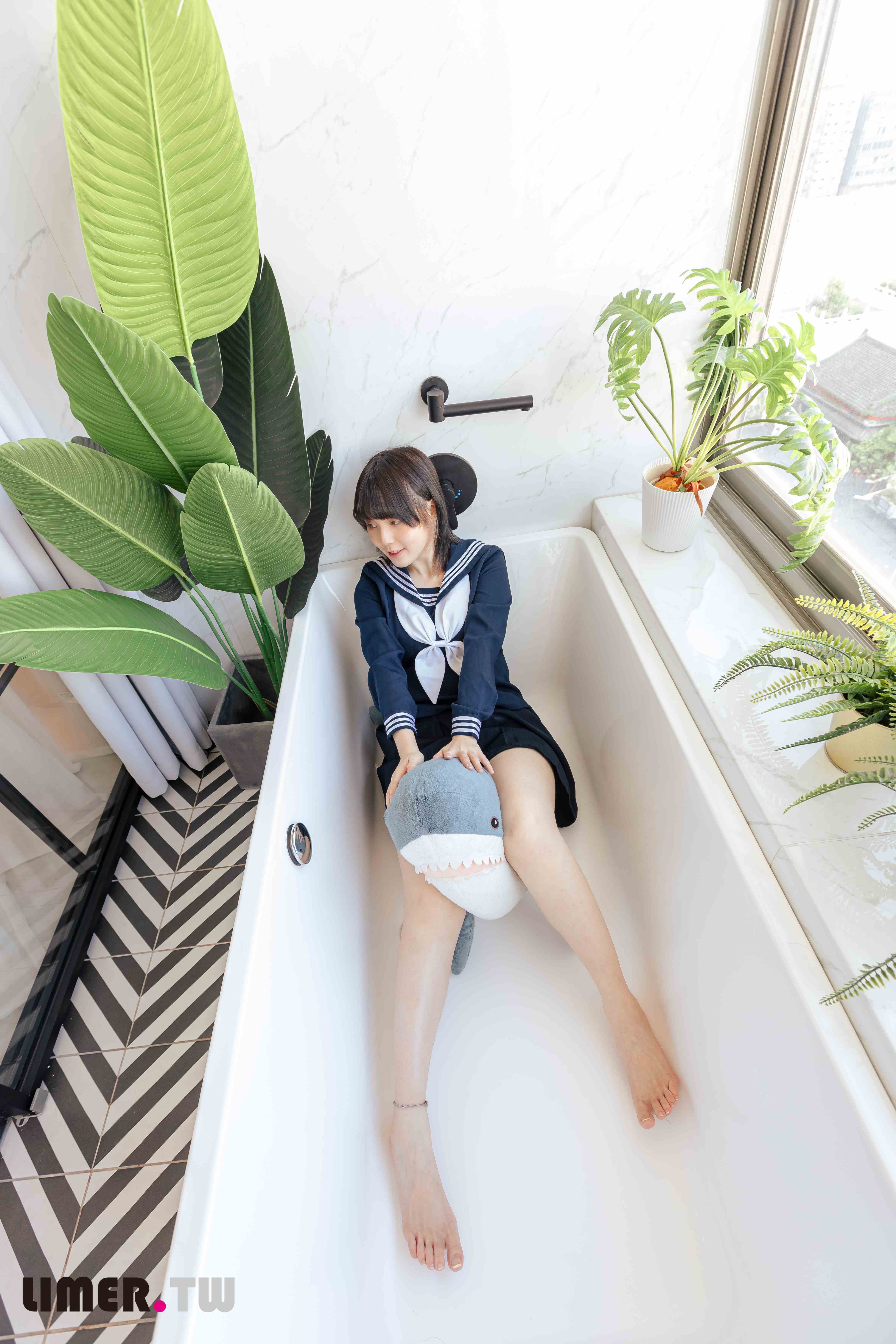 China Beauty Legs and feet 647